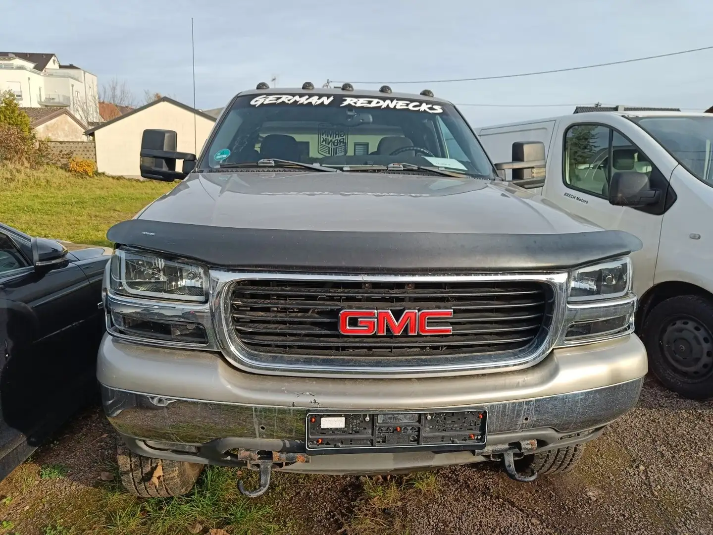 GMC Sierra BENZIN UND GAS Grau - 2