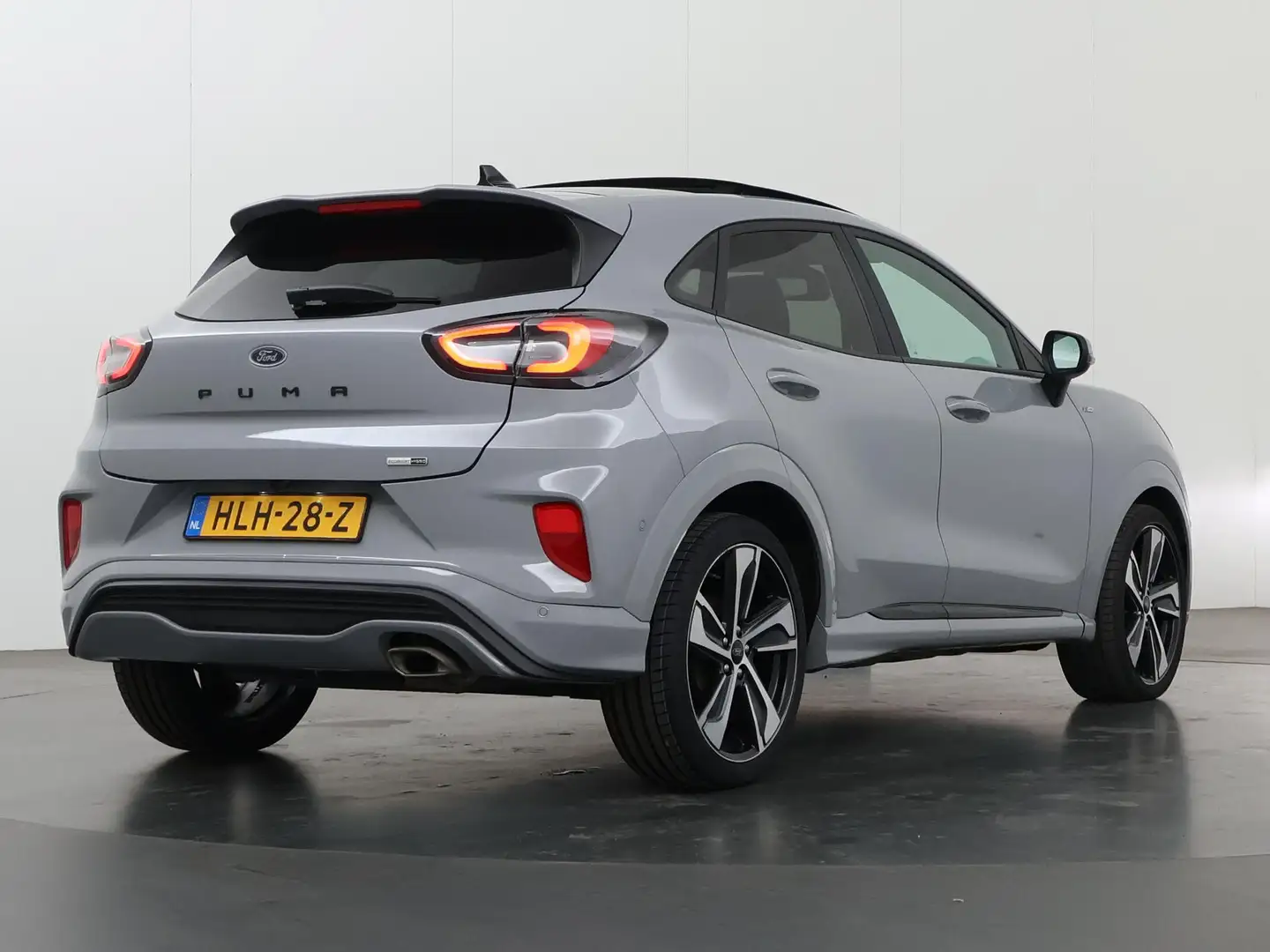 Ford Puma 1.0 EcoBoost Hybrid ST-Line X | Panoramadak | Wint Gris - 2