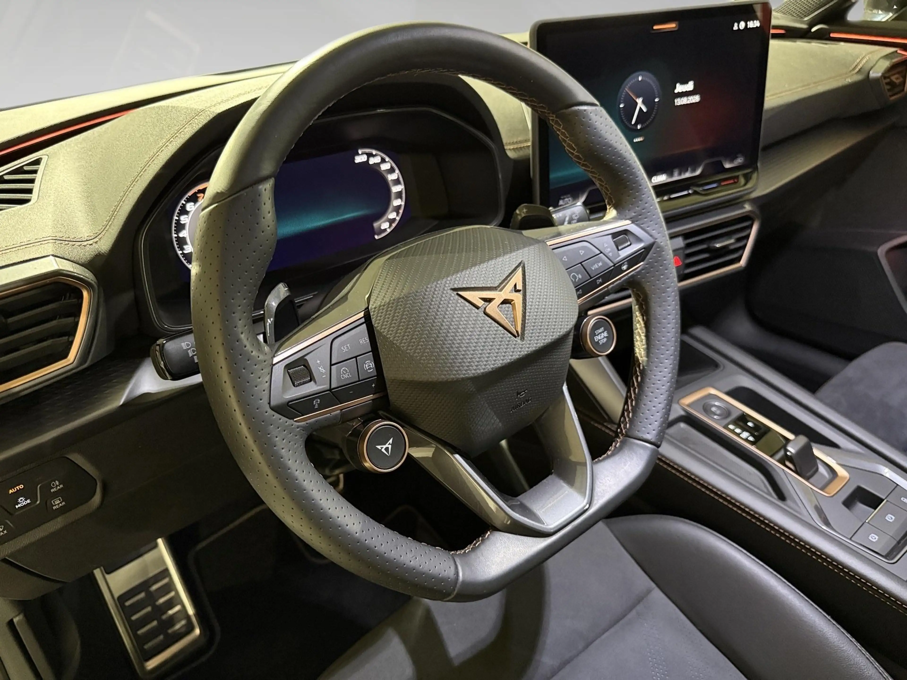 CUPRA Formentor 2.0 VZ 245kW — photo 8