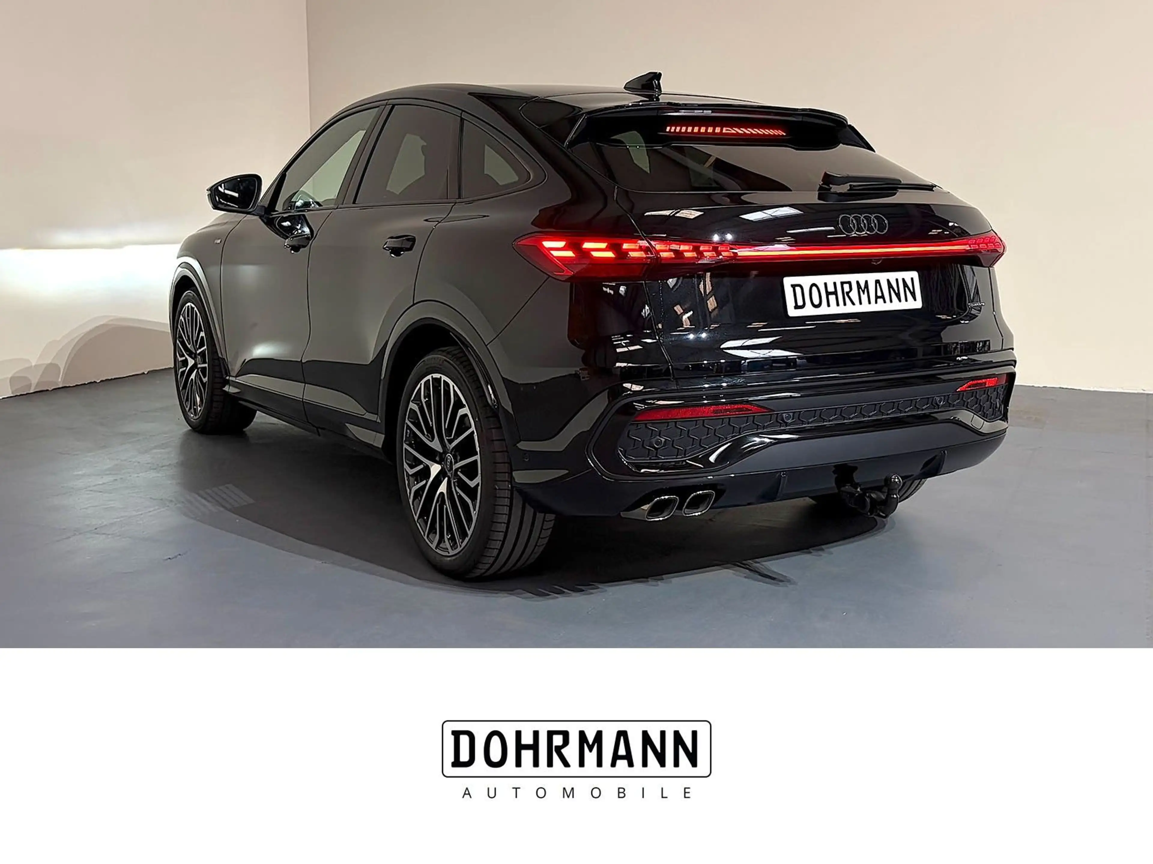 Audi Q5 Sportback Luftfeder*AHK*TechPlus*Edition*S — photo 8