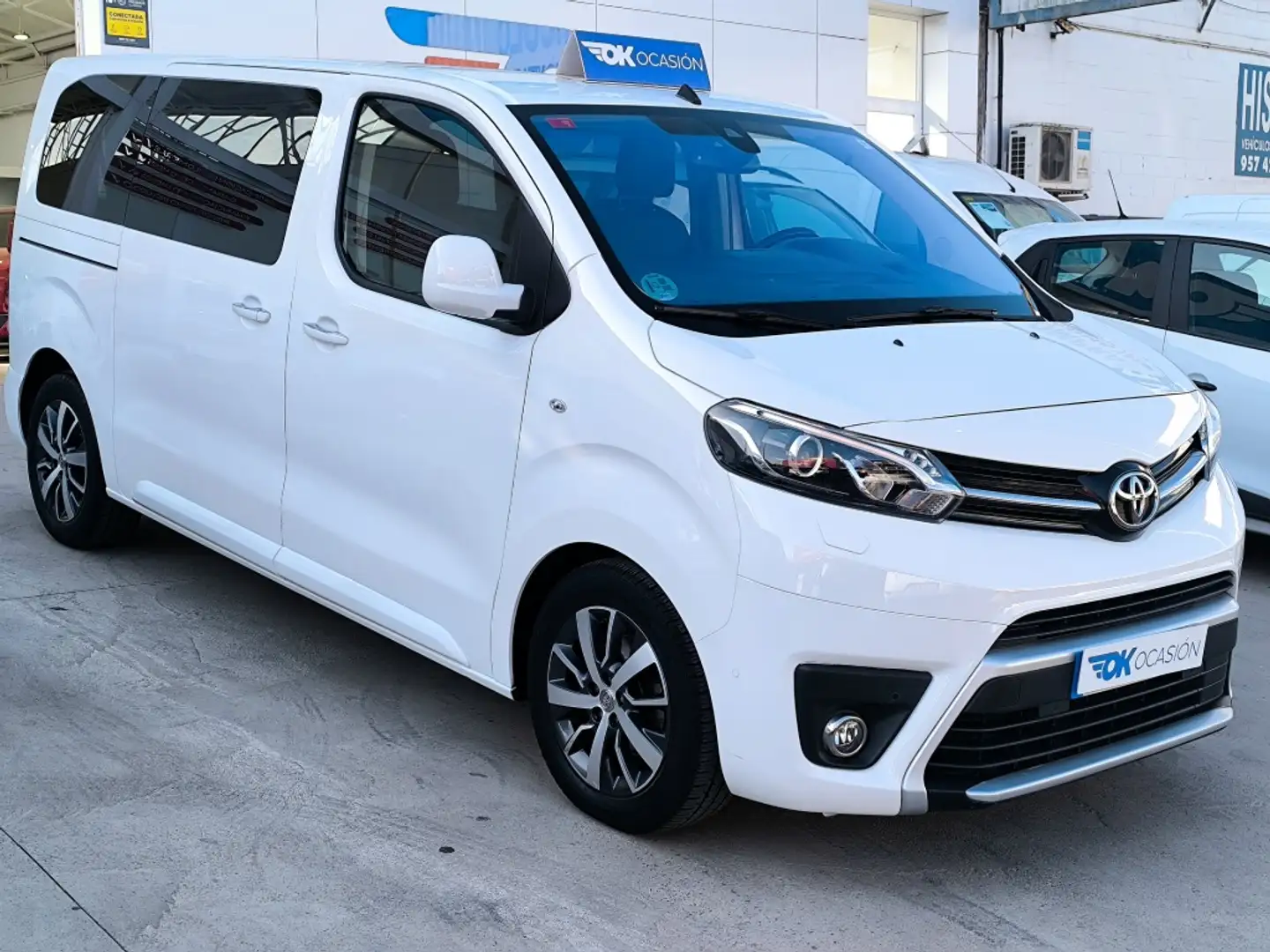 Toyota Proace Family L2 2.0D 8pl. Advance 150 Blanco - 1