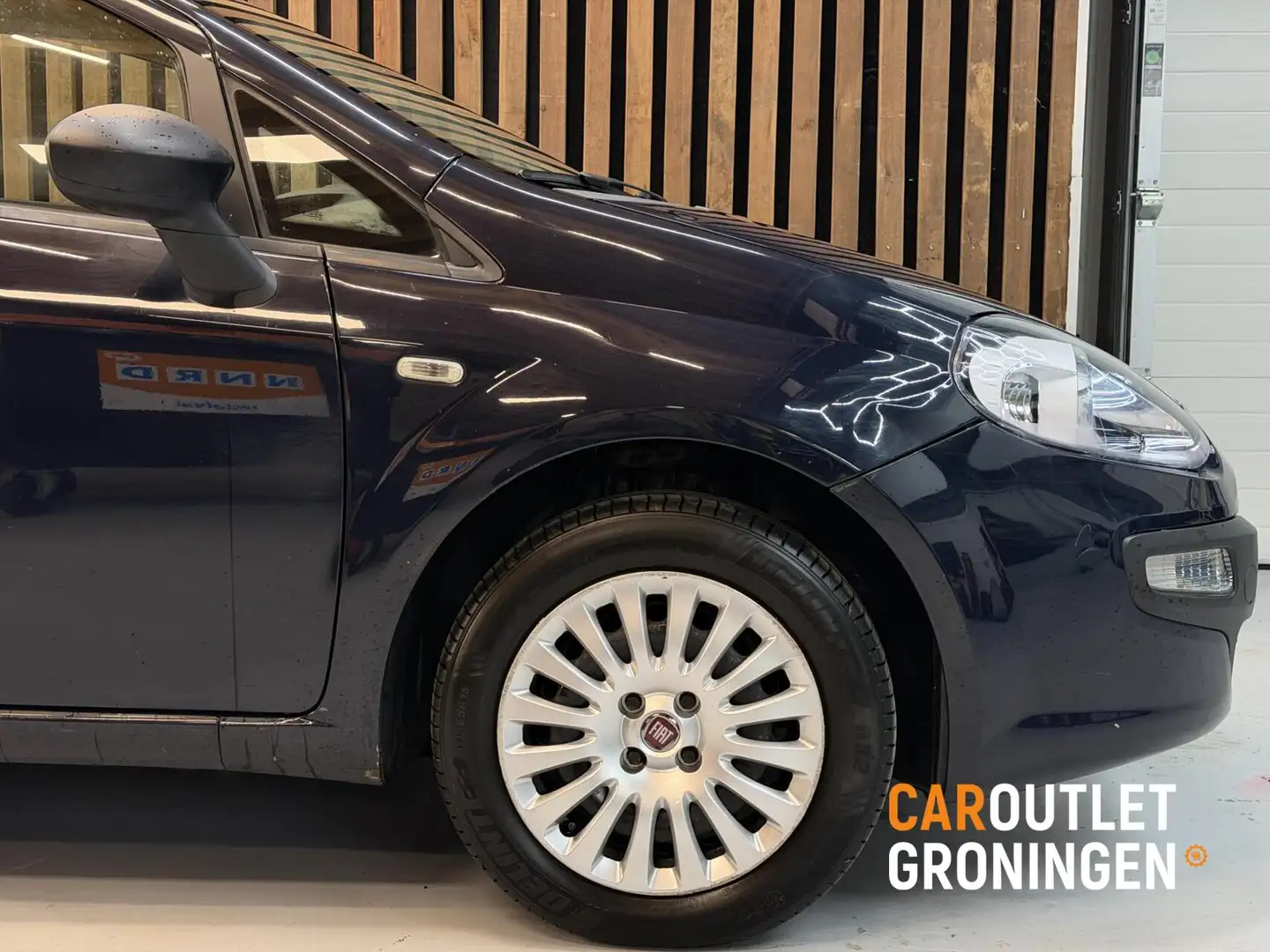 Fiat Punto Evo 1.2 Active 2010 | AIRCO | ZUINIG | TREKHAAK Blau - 2