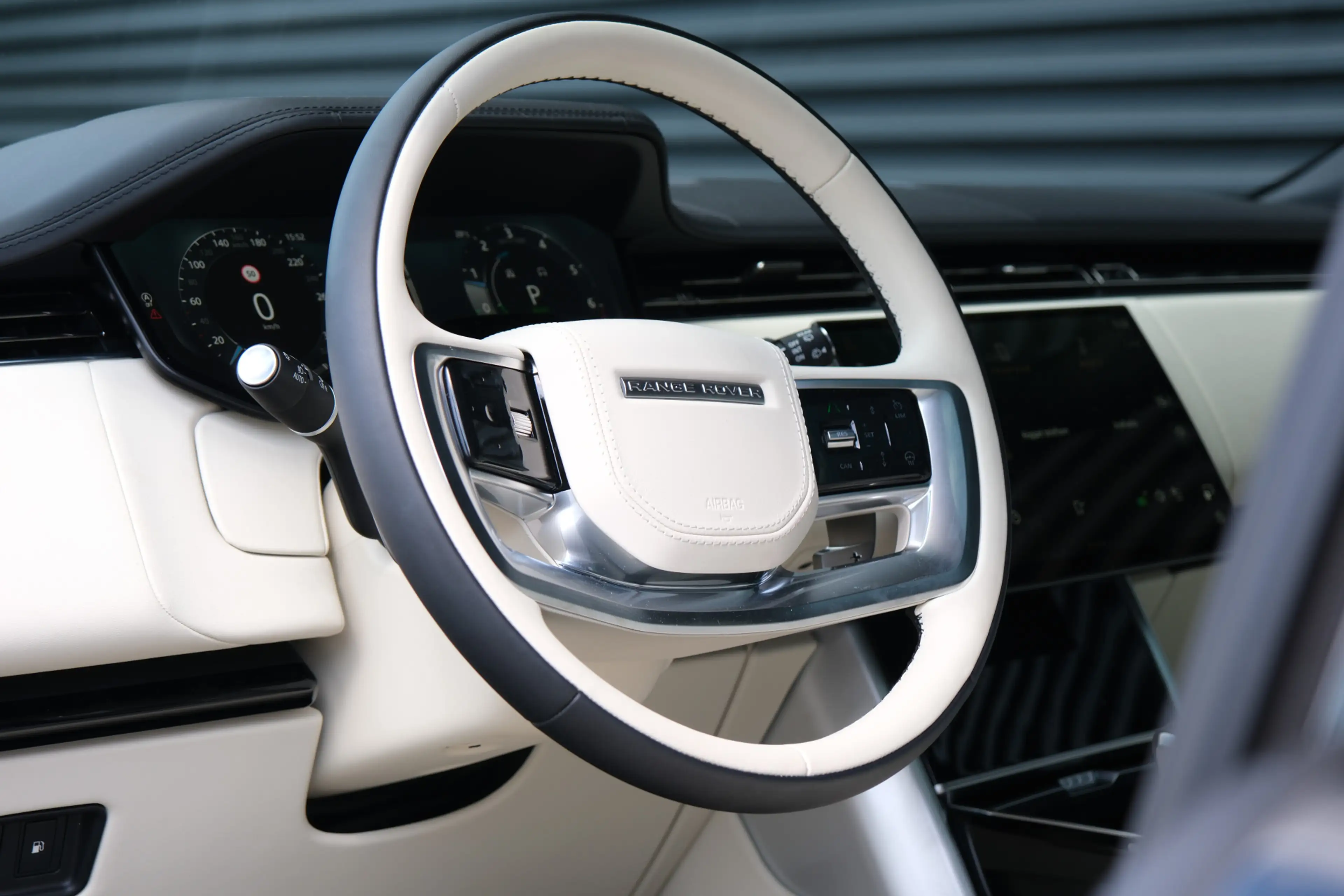 Land Rover Range Rover P550e Autobiography | NP € 198.631,-| Elektrische — photo 14