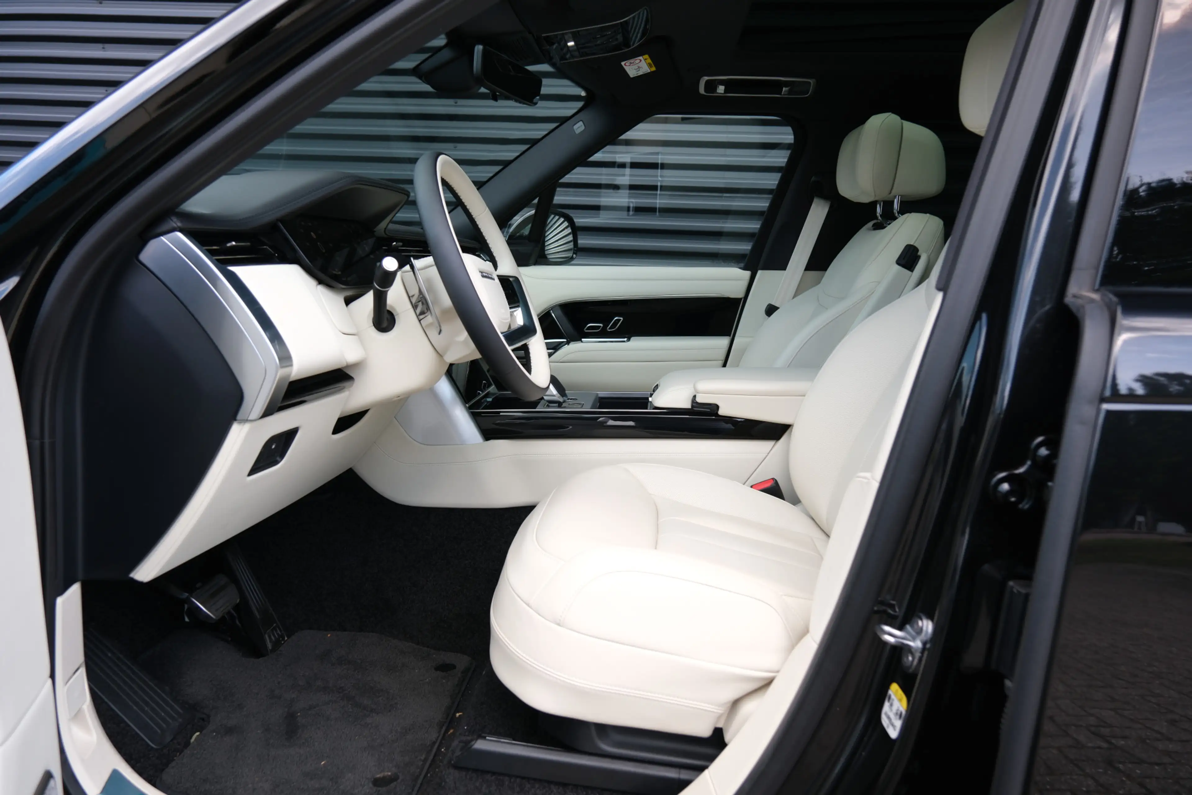 Land Rover Range Rover P550e Autobiography | NP € 198.631,-| Elektrische — photo 4