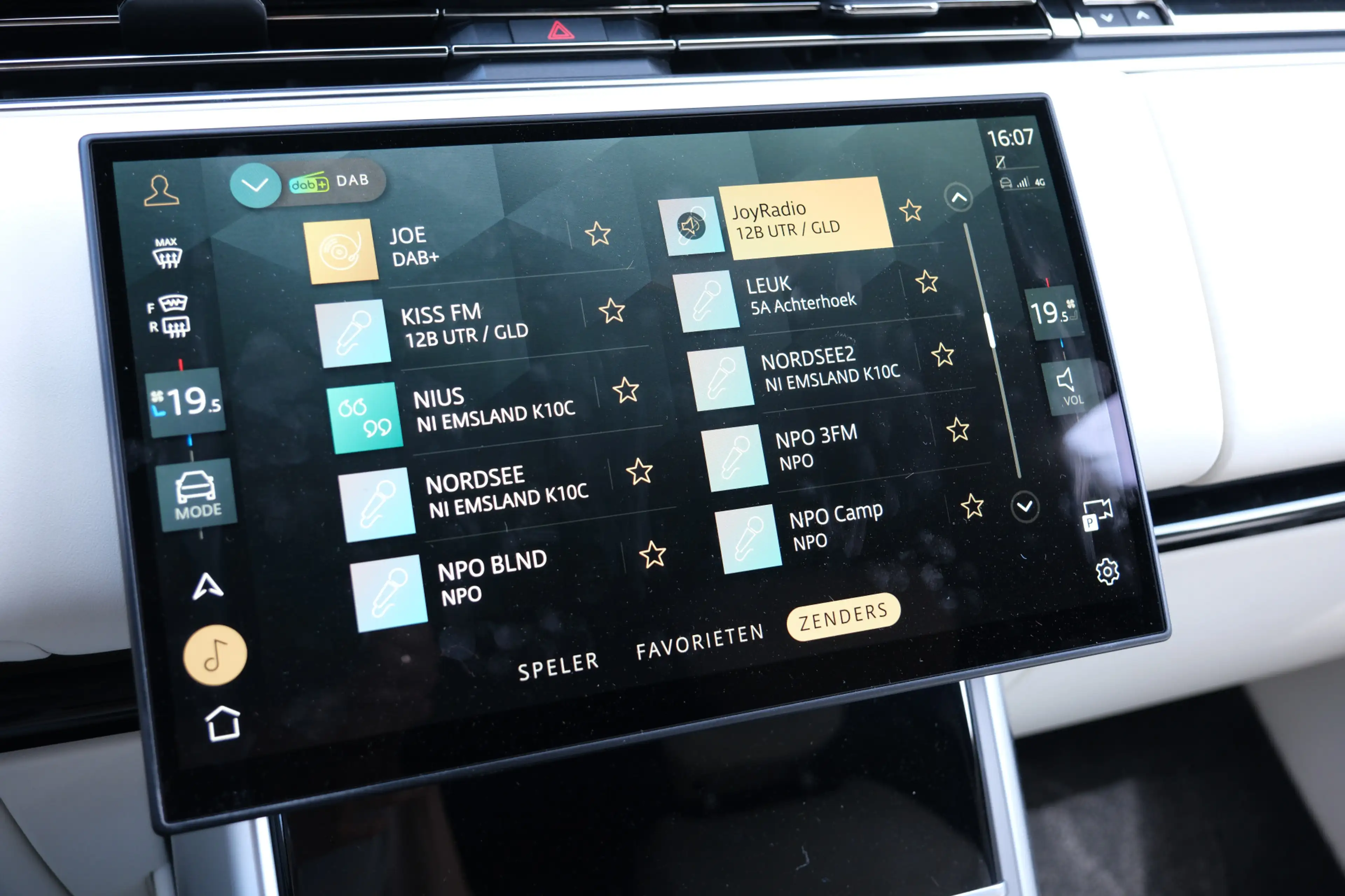 Land Rover Range Rover P550e Autobiography | NP € 198.631,-| Elektrische — photo 38