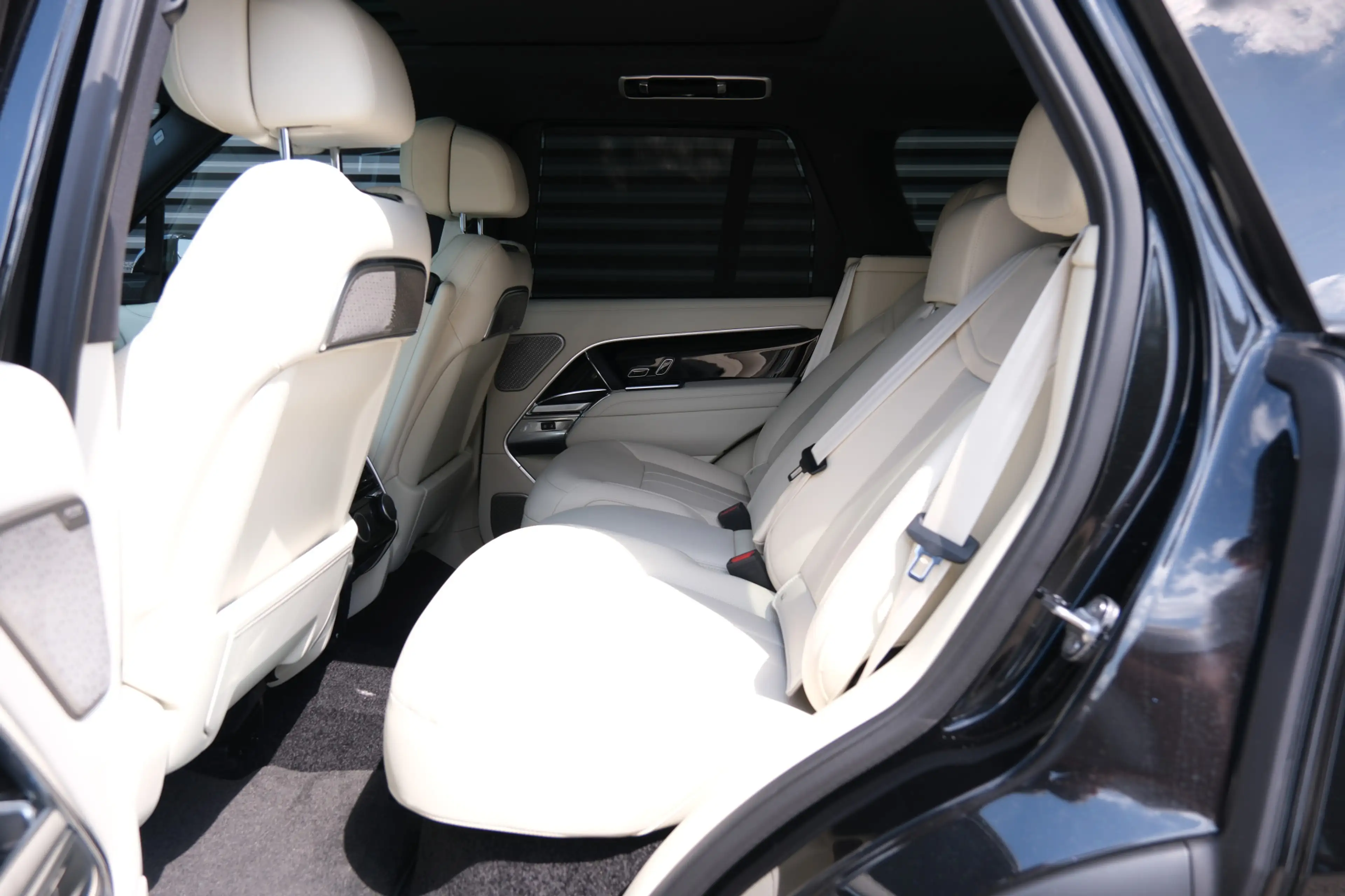 Land Rover Range Rover P550e Autobiography | NP € 198.631,-| Elektrische — photo 5