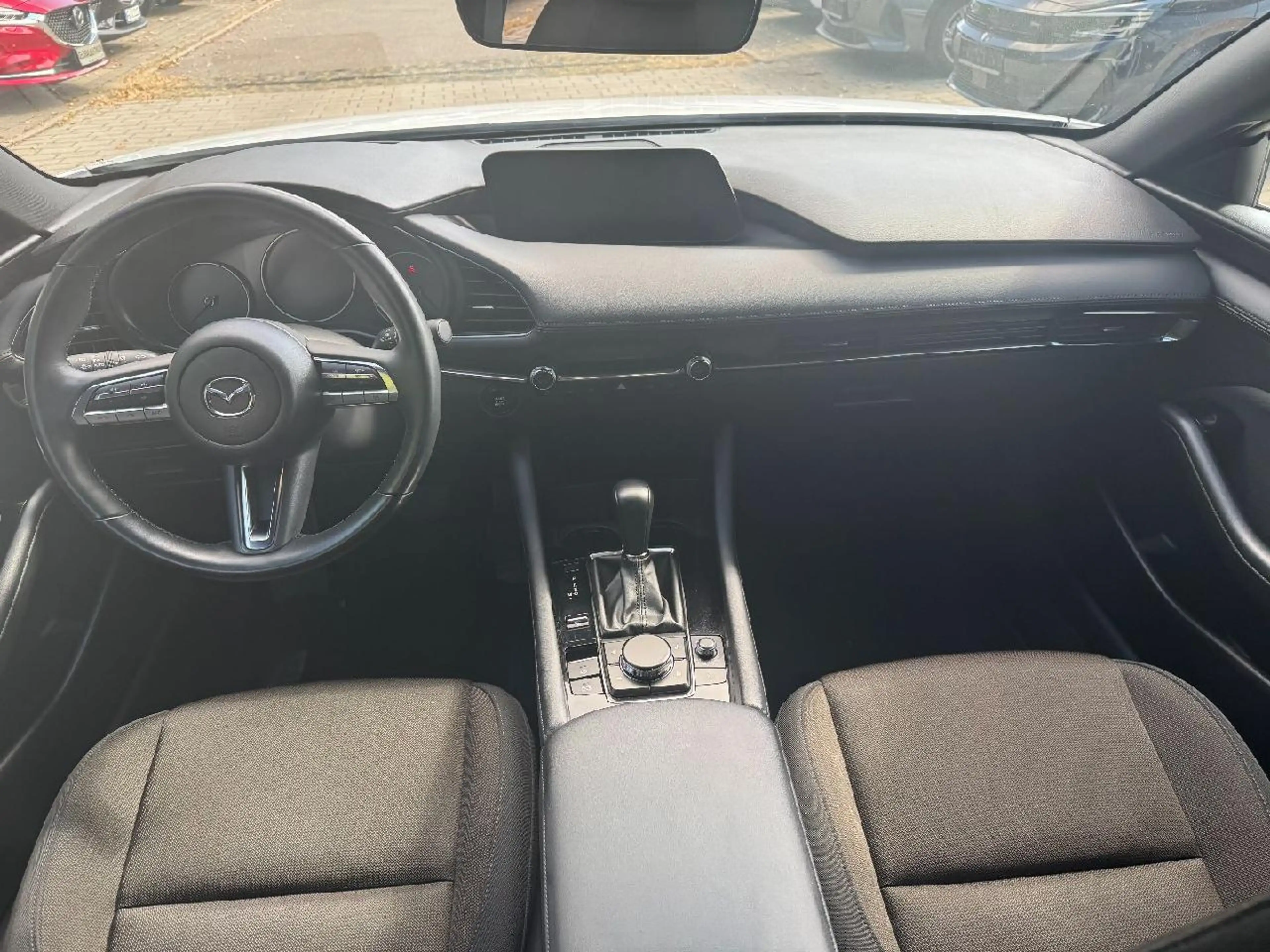 Mazda 3 3 SKYACTIV-G 2.0 M Hybrid 6AG AL-SELECTION — photo 9