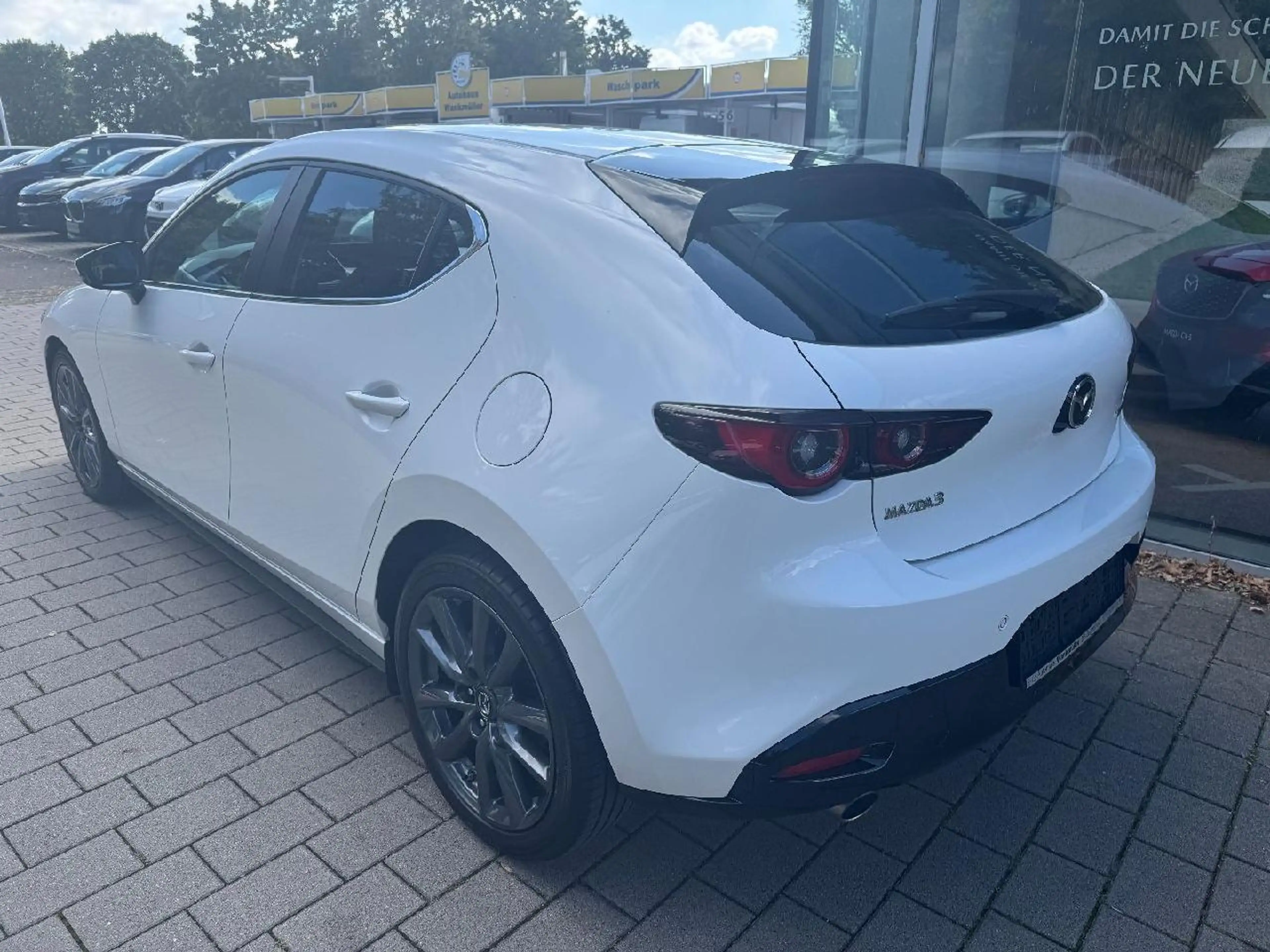 Mazda 3 3 SKYACTIV-G 2.0 M Hybrid 6AG AL-SELECTION — photo 4