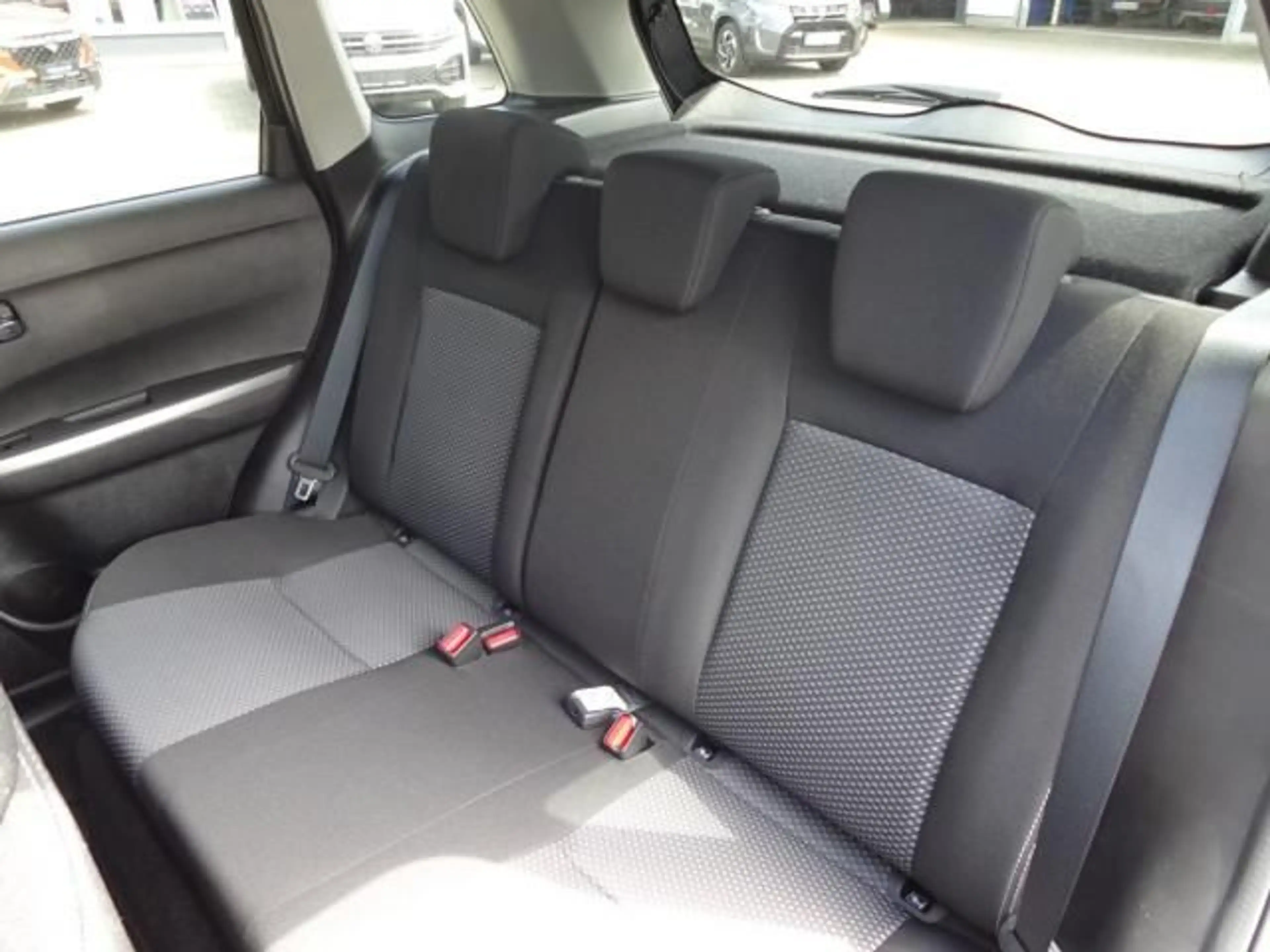 Suzuki Vitara VITARA 1.4 BOOSTERJET ALLGRIP COMFORT NAVI SHZ — photo 14