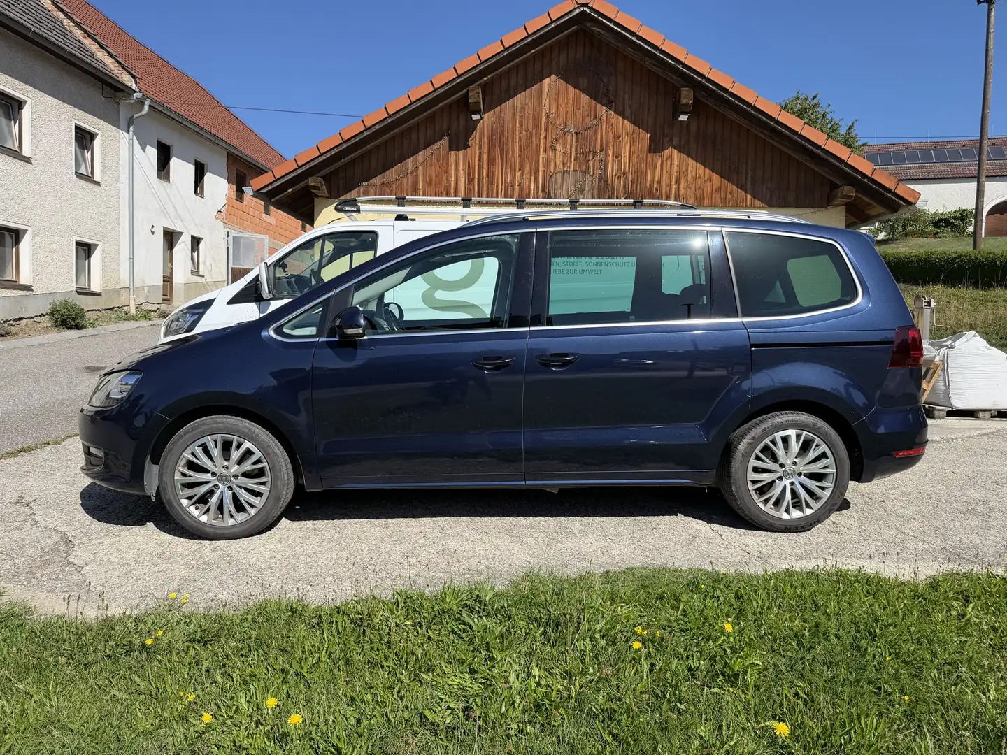 Volkswagen Sharan Business SCR 2,0 TDI DSG - 2