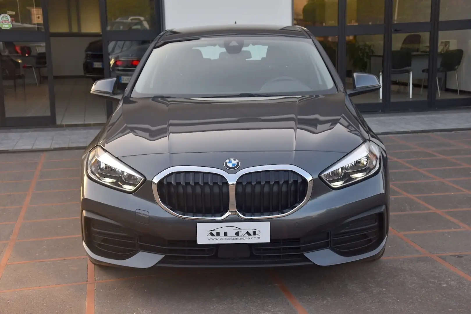 BMW 116 116d 5p. Business Advantage Grigio - 2