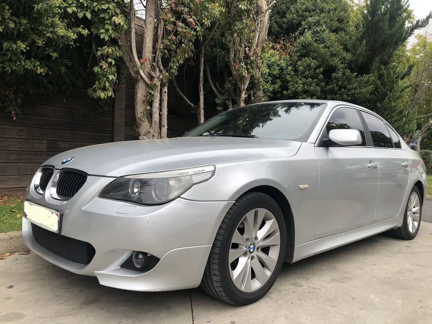 BMW 525 525d DPF Luxe A - 1