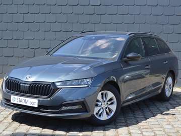 Octavia SW 2.0 TDi SCR Ambition 1HAND CARPASS CARNET NAVI CARPLAY