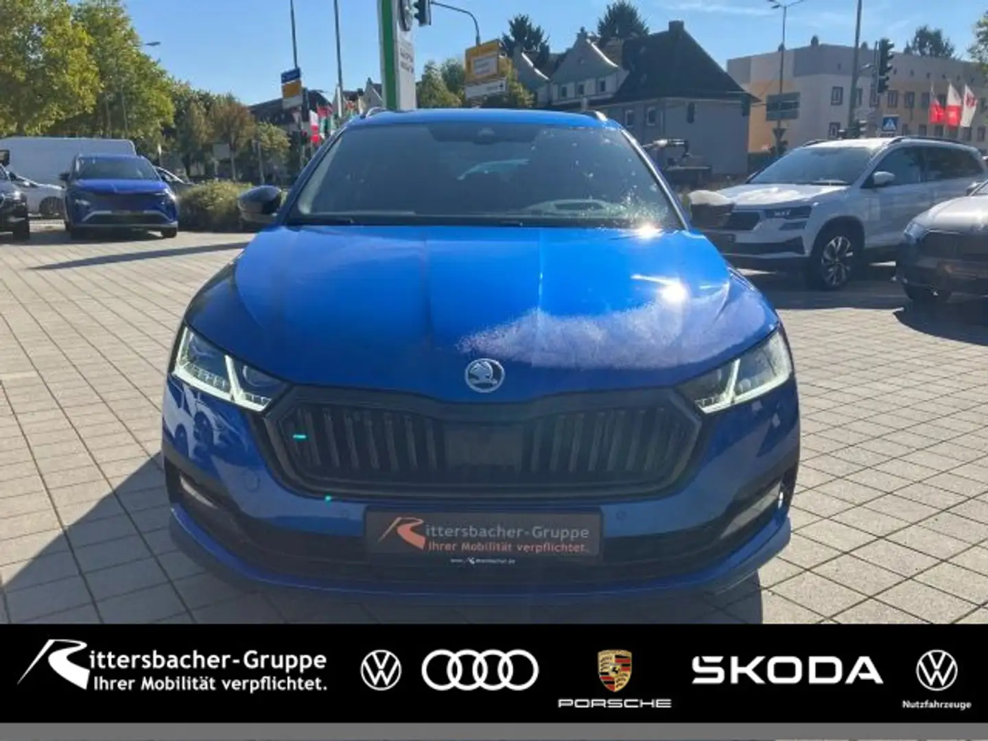 Skoda Octavia Combi 1.4 TSI iV Sportline beheizb. WSS Blau - 1