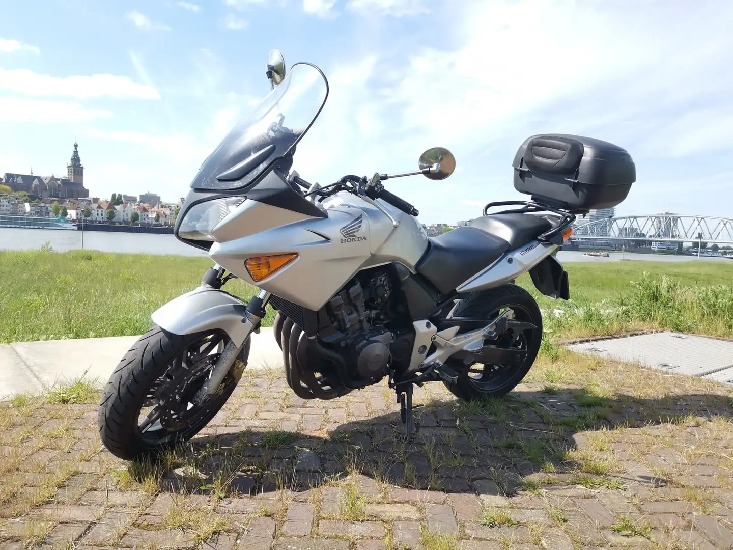 Honda CBF 600 SA Zilver - 2