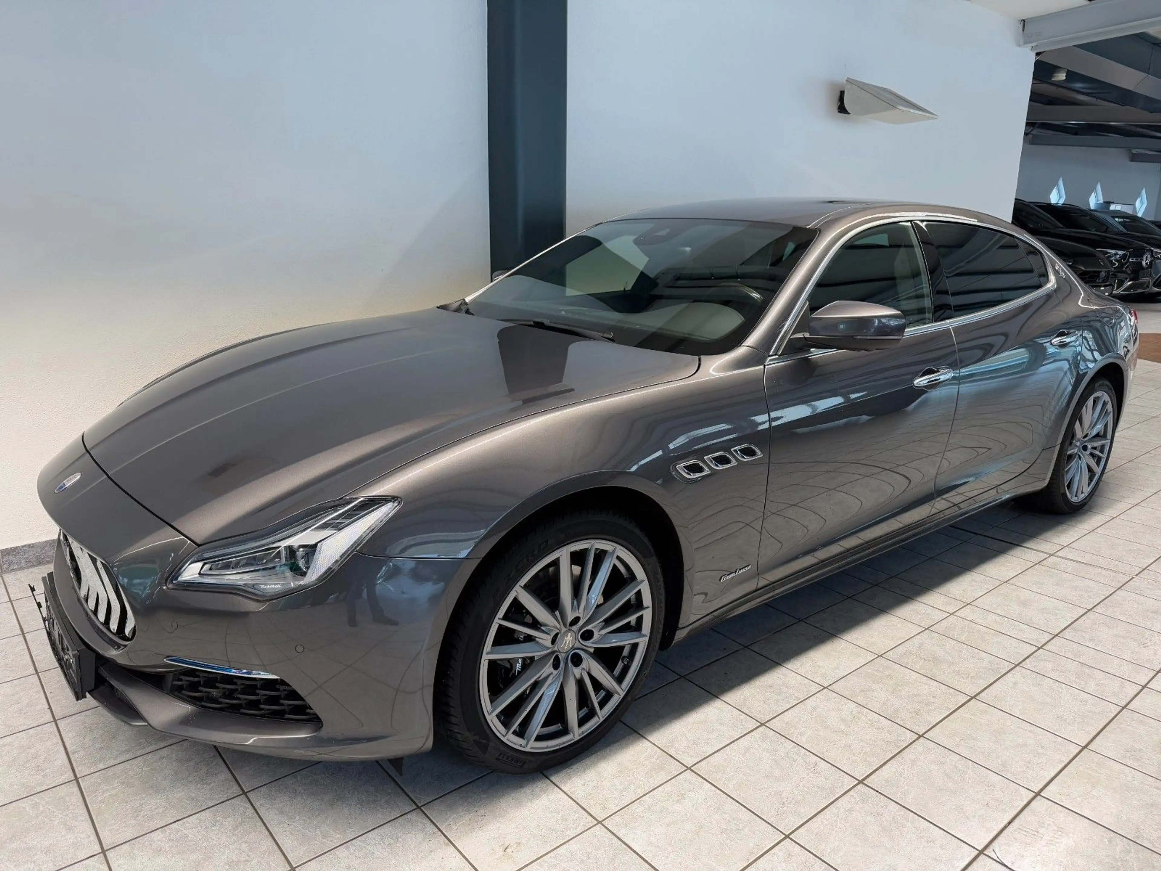 Maserati Quattroporte GranLusso Diesel S-Close 360° Skyho