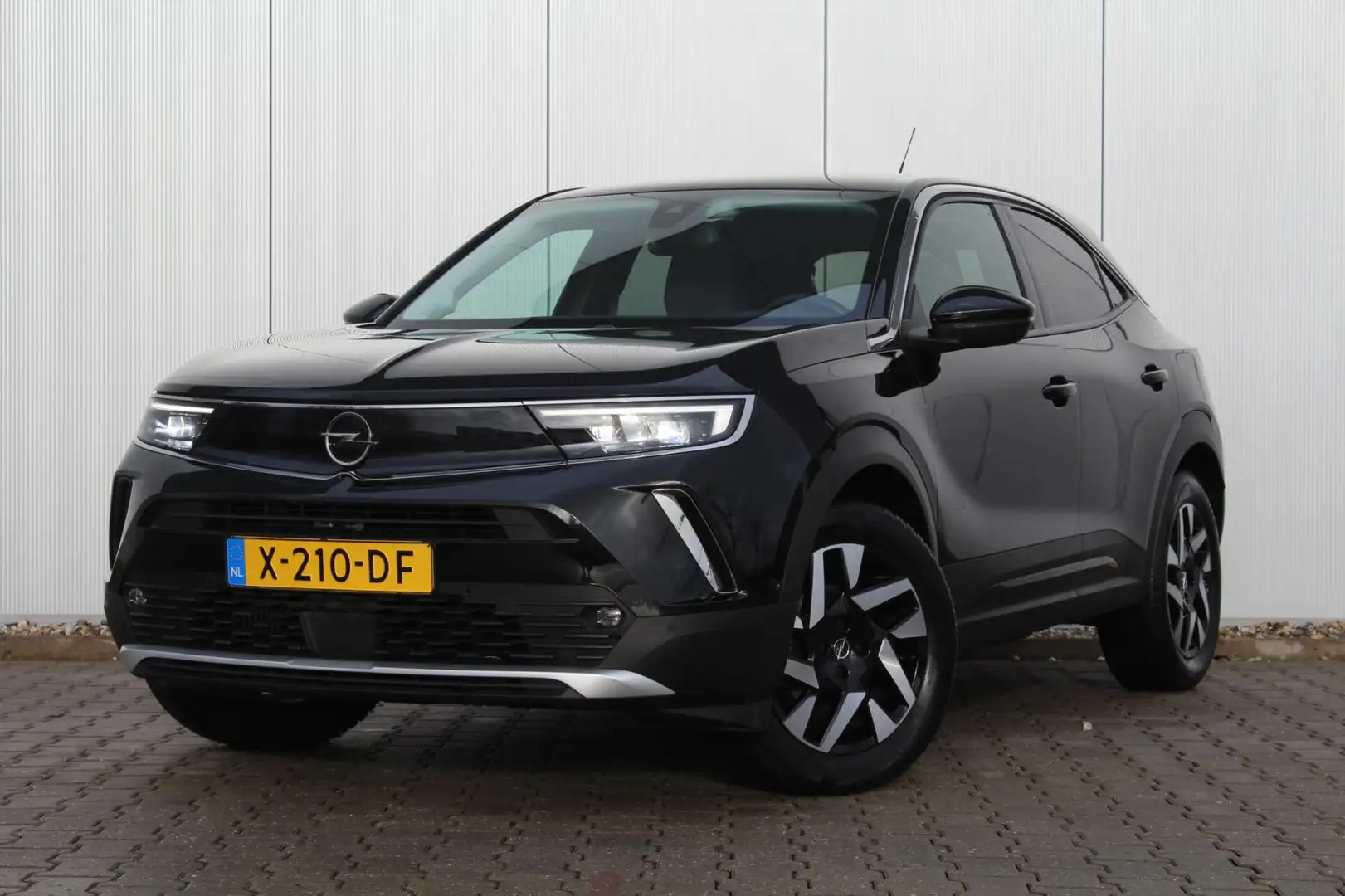 Opel Mokka 1.2 Turbo Ultimate | 130PK | Stuur/Stoelverwarming Schwarz - 1