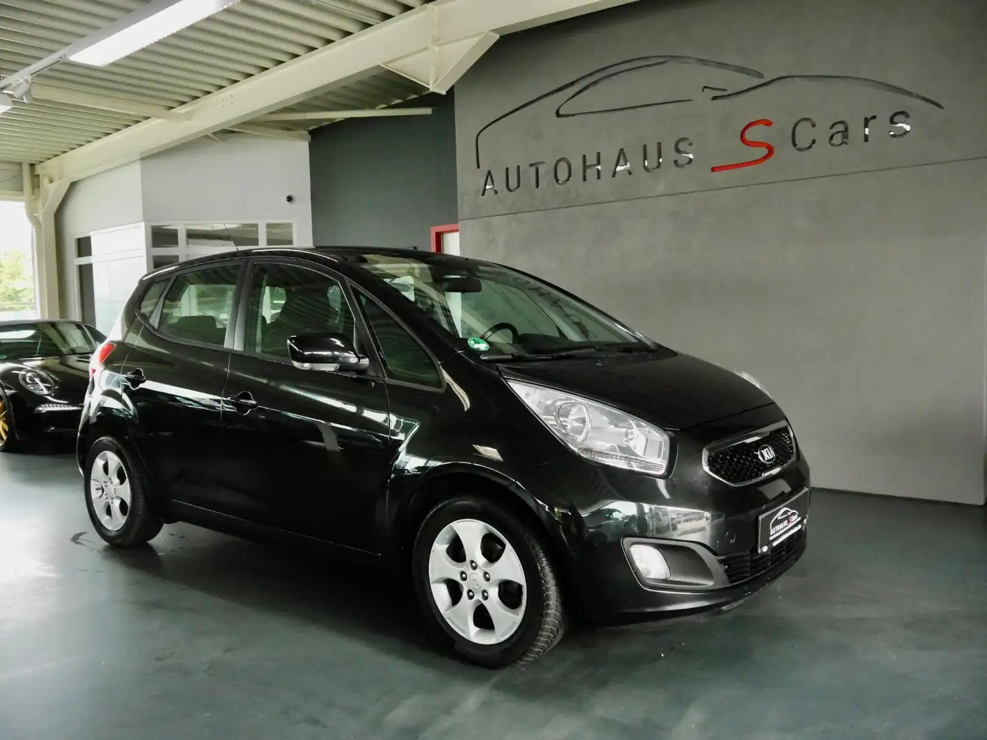 Kia Venga Spirit*Panoramad.* Noir - 1