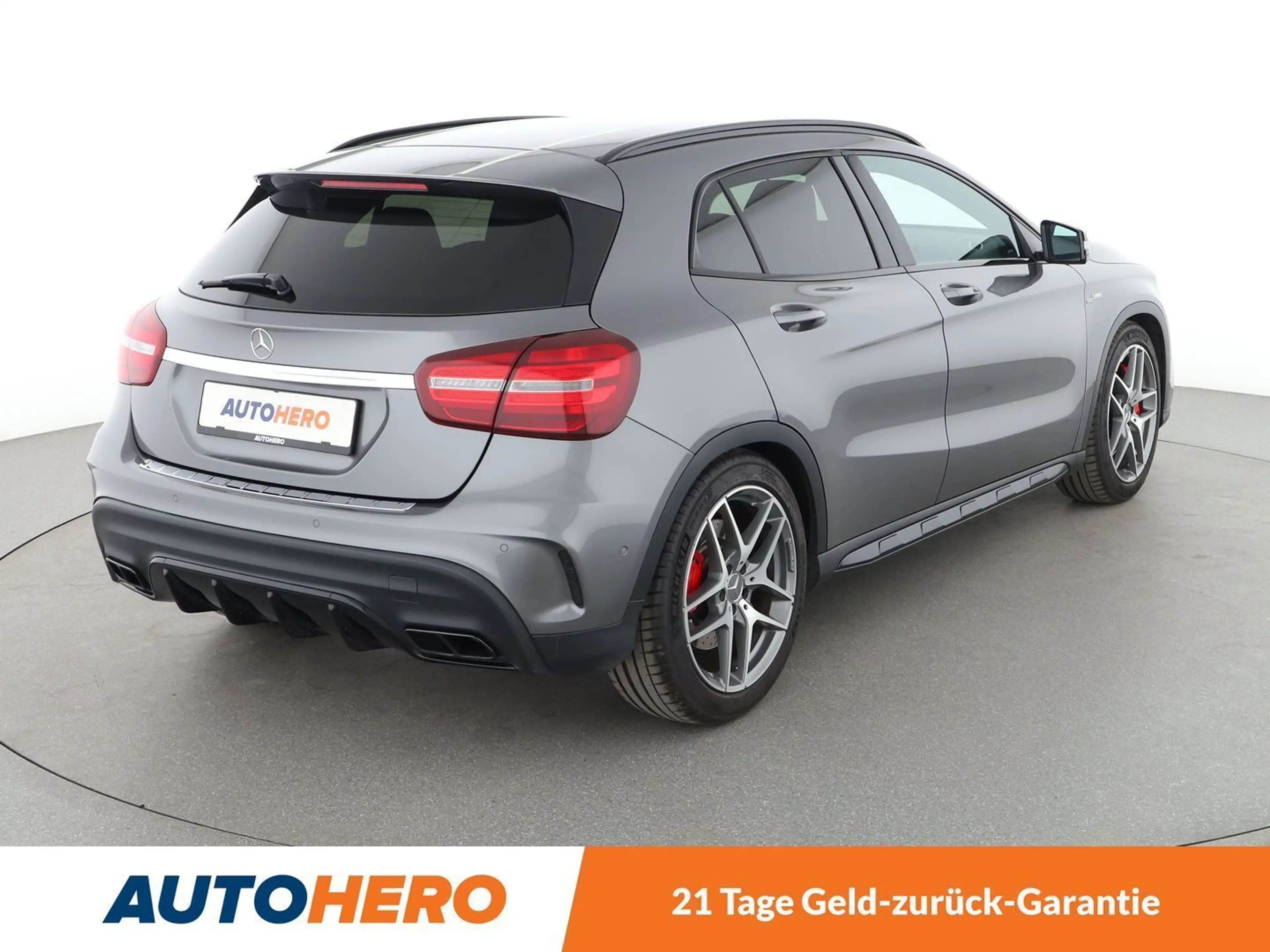 Mercedes-Benz GLA 45 AMG GLA 45 AMG 4Matic Aut.*360CAM*NAVI*LED*HK*SHZ*PDC* — photo 6