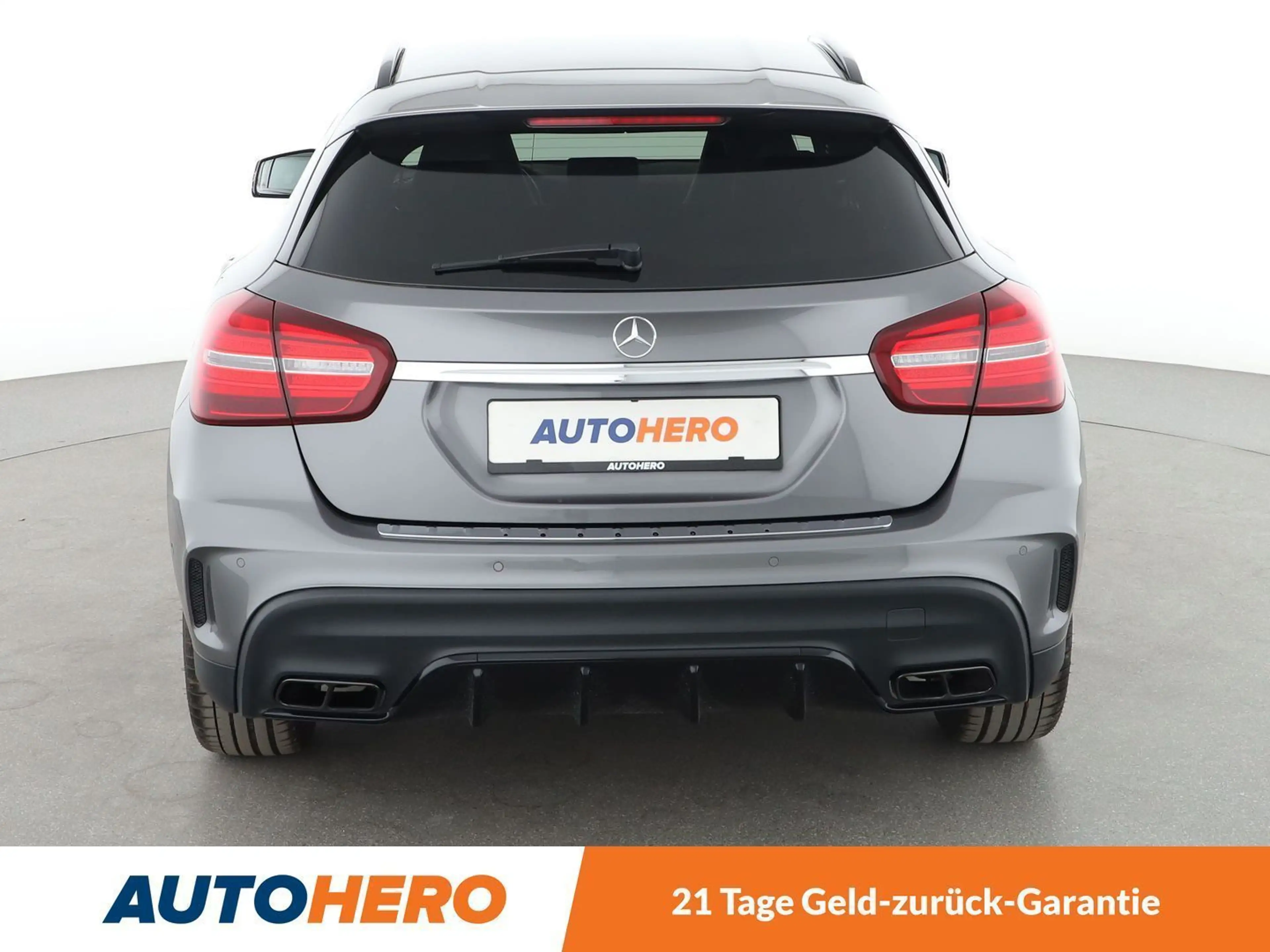 Mercedes-Benz GLA 45 AMG GLA 45 AMG 4Matic Aut.*360CAM*NAVI*LED*HK*SHZ*PDC* — photo 5