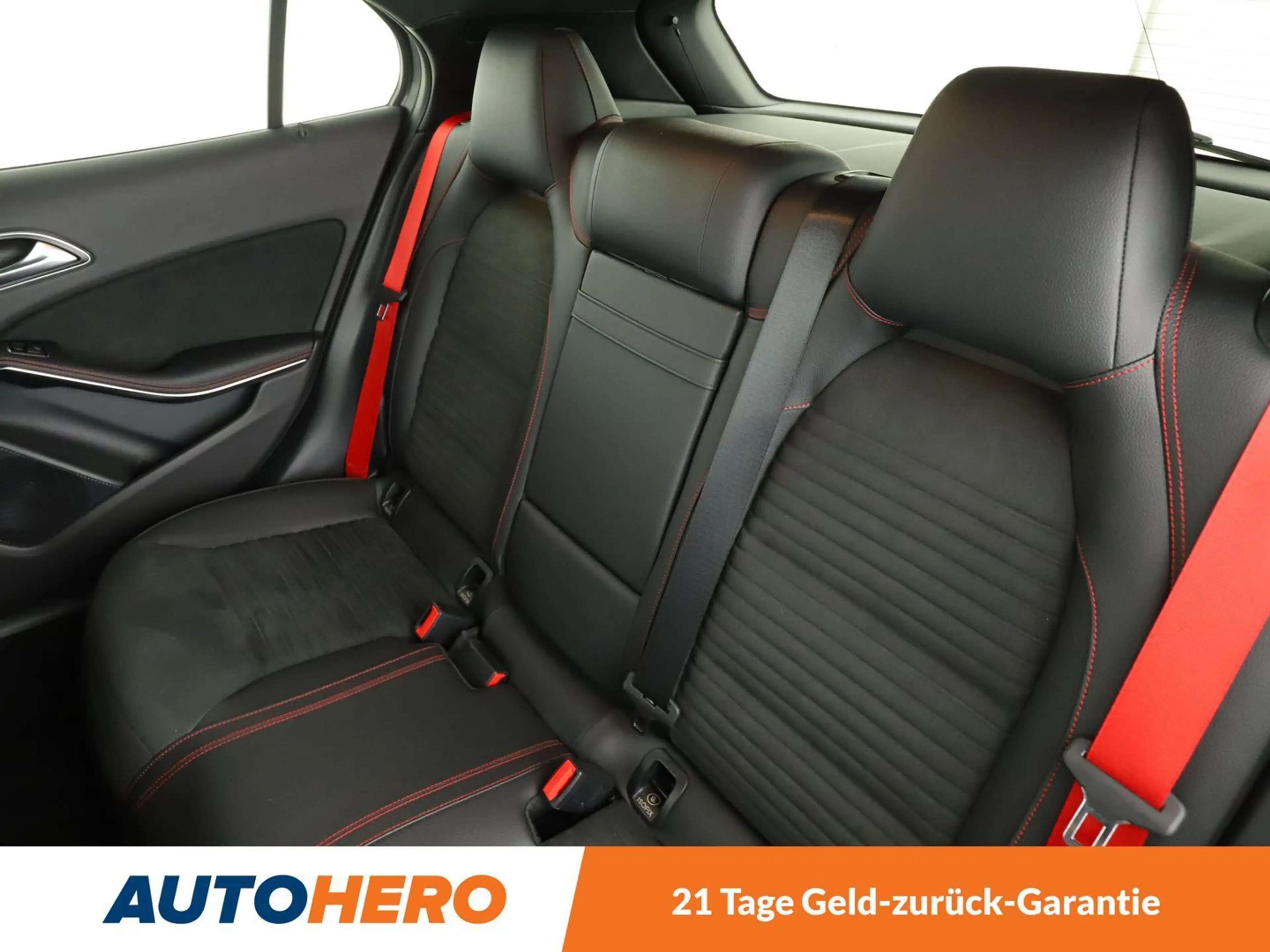 Mercedes-Benz GLA 45 AMG GLA 45 AMG 4Matic Aut.*360CAM*NAVI*LED*HK*SHZ*PDC* — photo 14