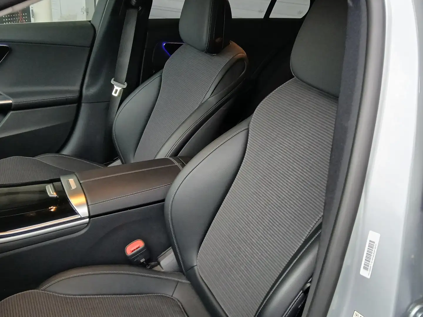 Mercedes-Benz C 200 Break Luxury Line | Panoramisch Dak | Trekhaak | S Argent - 2