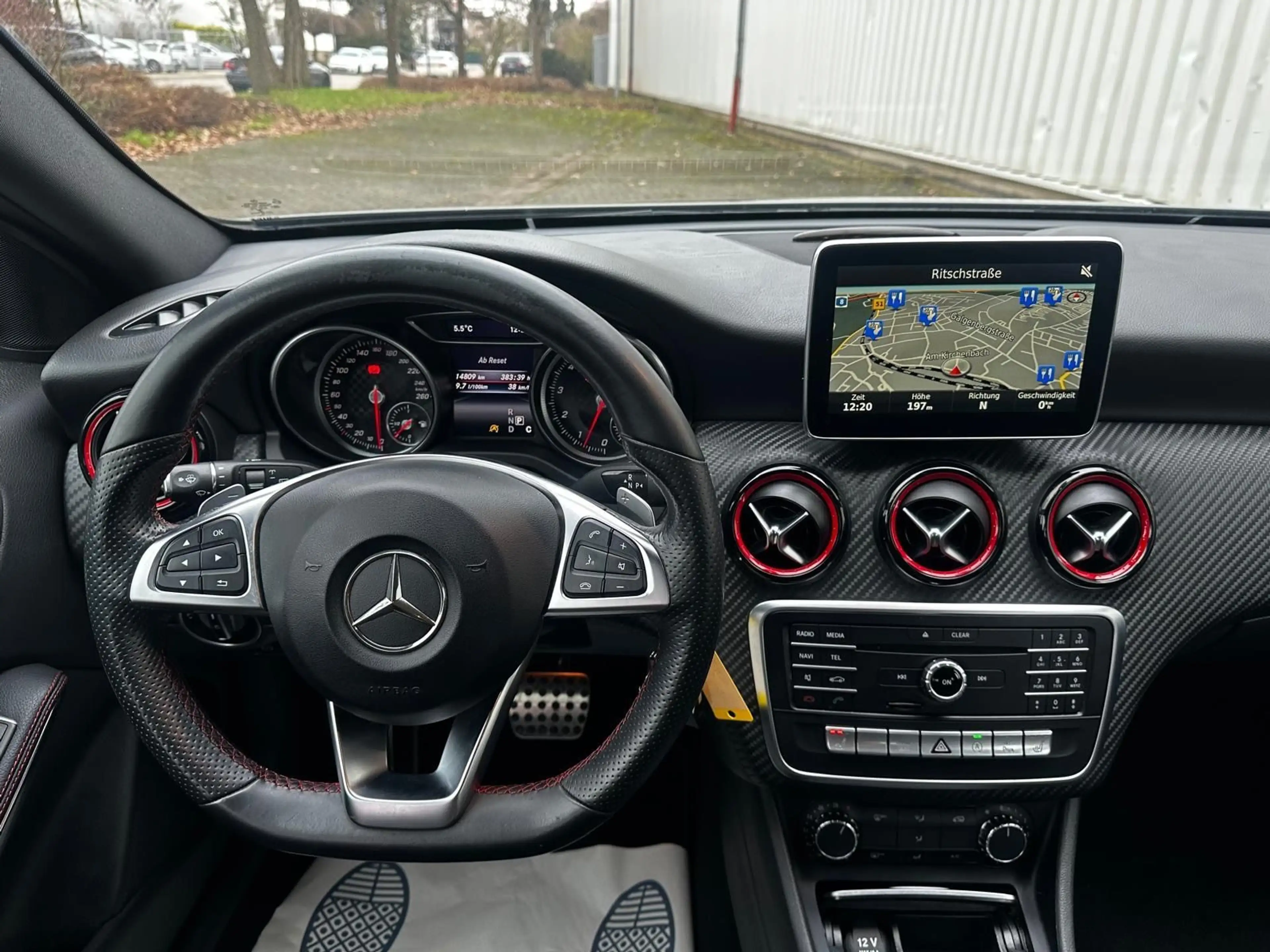 Mercedes-Benz A 250 A A 250 Sport AMG Paket Leder+Navi — photo 7
