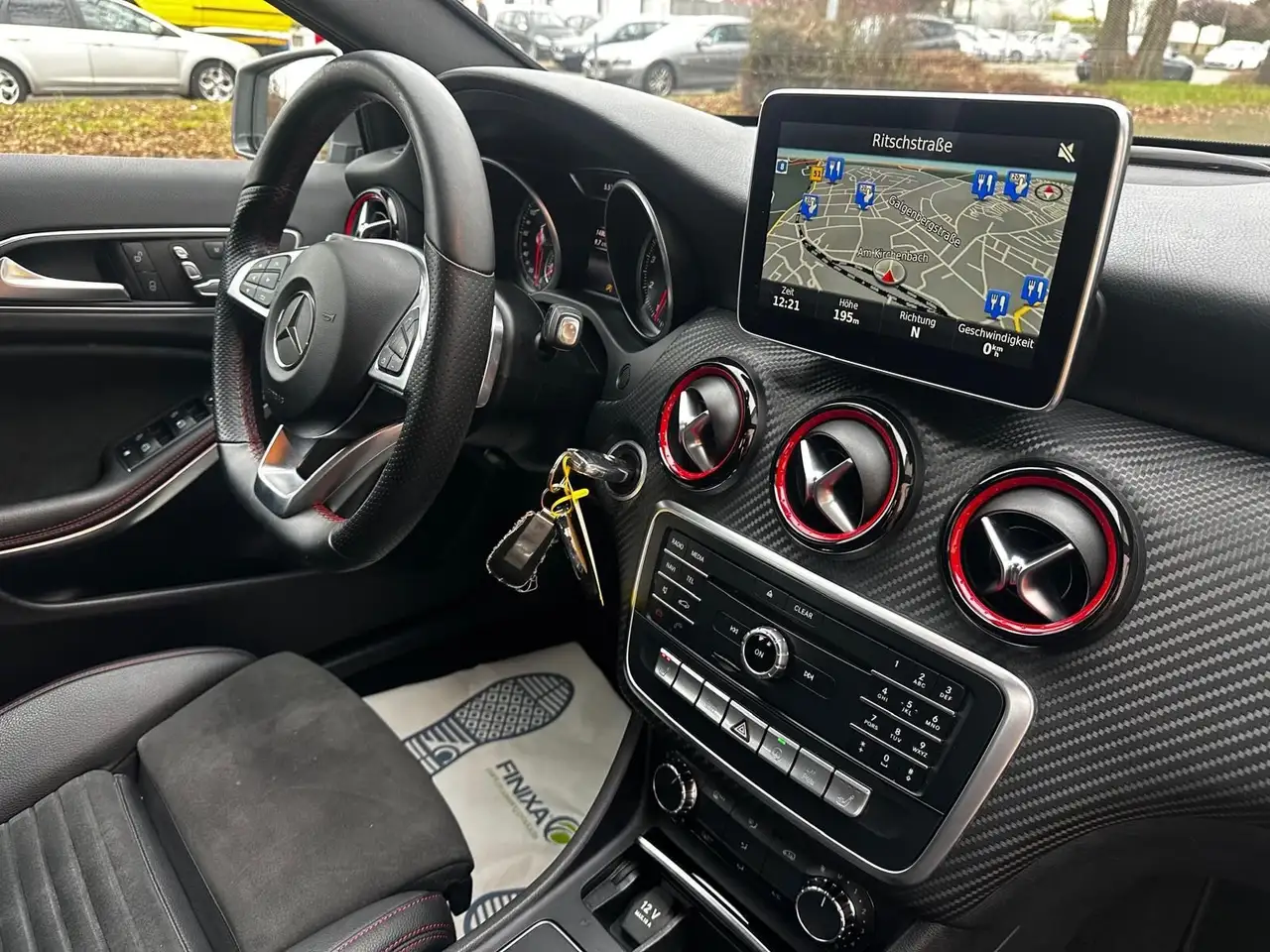 Mercedes-Benz A 250 Citadine 5 portes — photo 18 sur 18