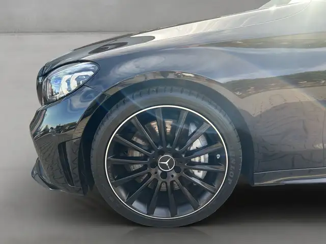 Mercedes-Benz C-Class view 15
