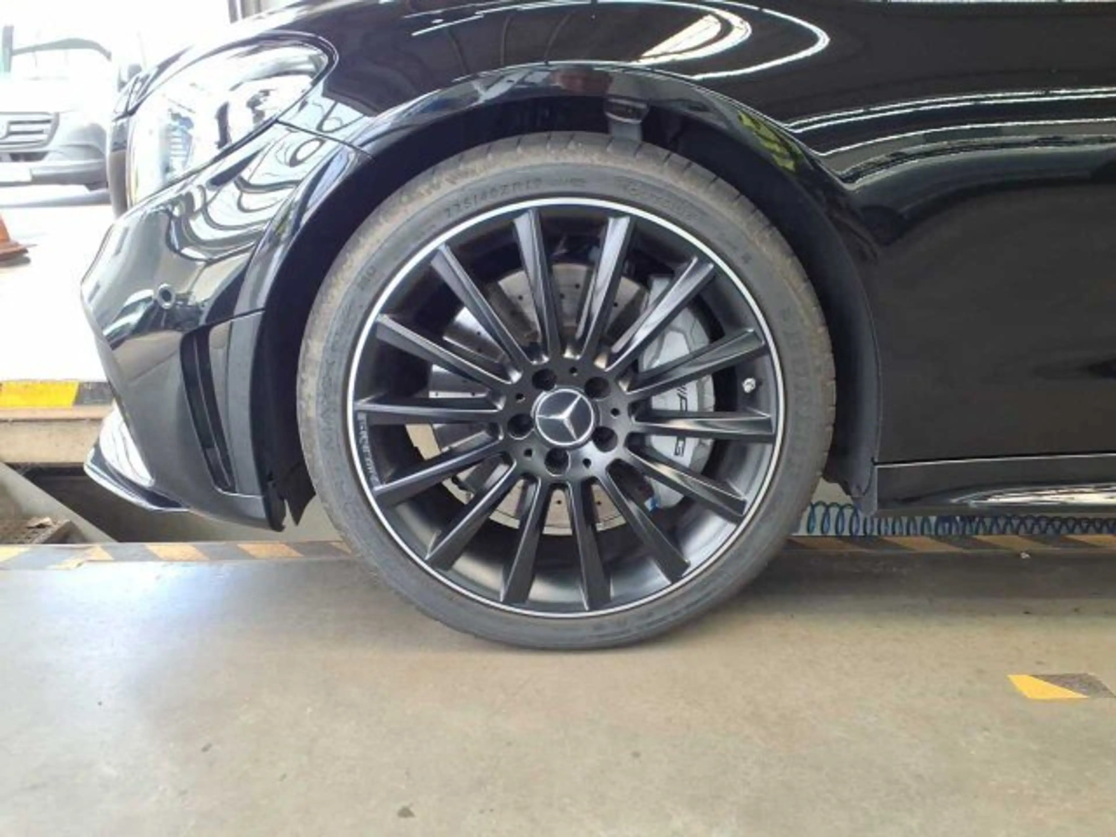 Mercedes-Benz C 43 AMG C43 AMG Cpé OptikPkt Perf.Sitze/AGA 19"digiTacho — photo 3