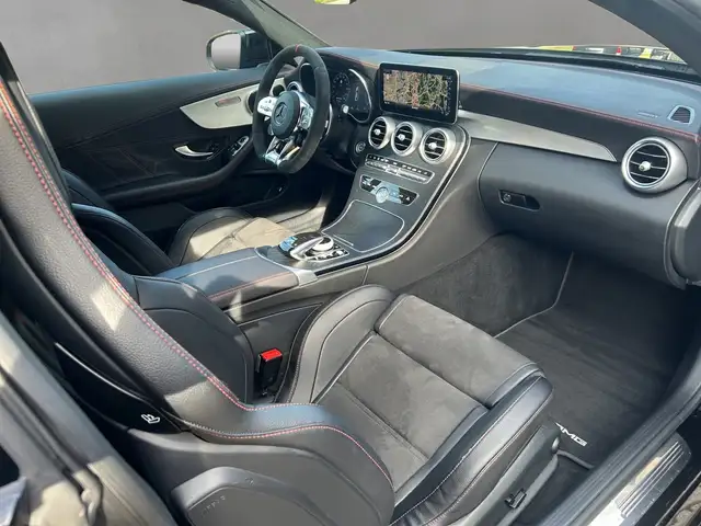 Mercedes-Benz C-Class view 13