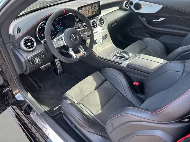 Mercedes-Benz C-Class view 7