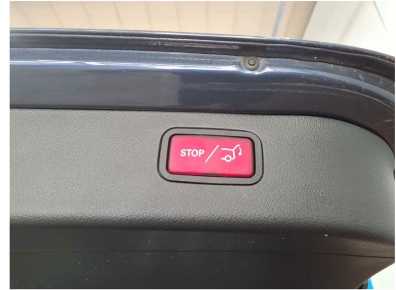 Mercedes-Benz C 200 d T°AVANTGARDE+ADVANCED°T-LEDER°LED°AHK°KA — photo 11