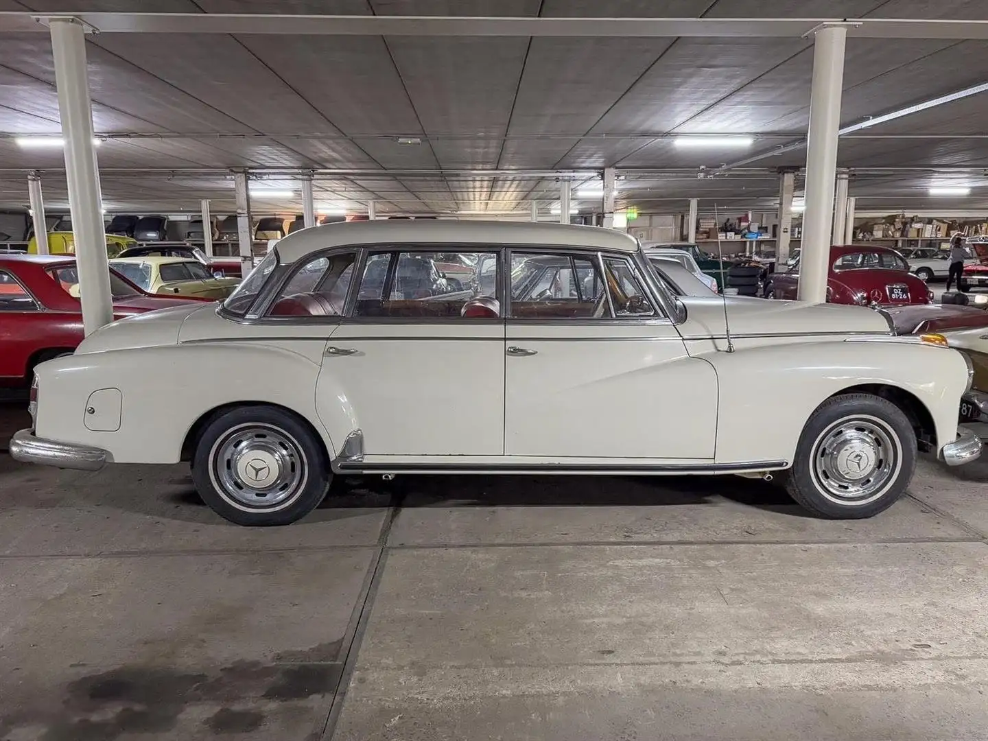 Mercedes-Benz 300 Dora Wit - 2