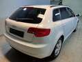 Audi A3 Sportback 1.6 TDI Attraction Kein Tüv Wit - thumbnail 4
