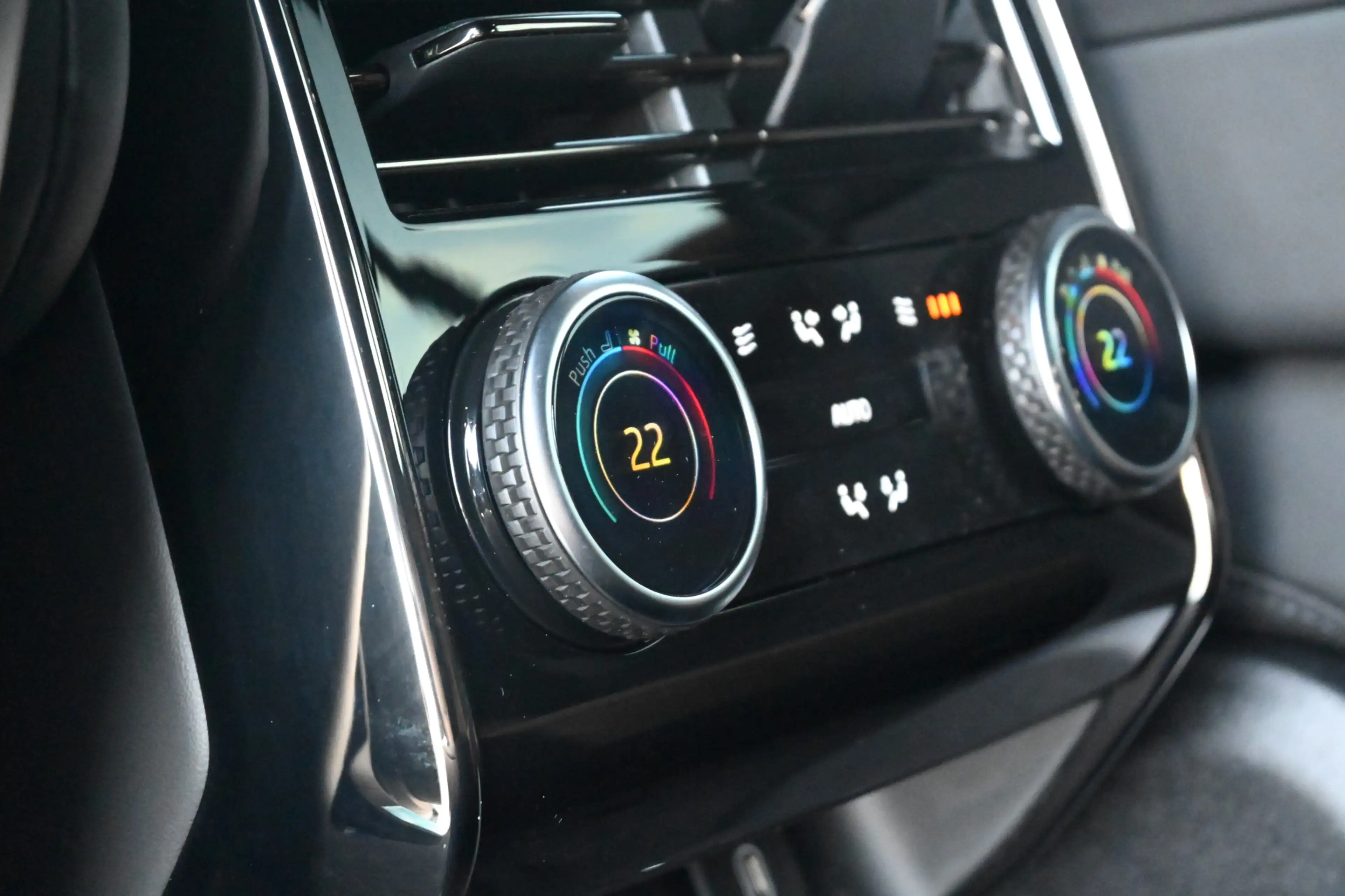 Land Rover Range Rover Sport 3.0 P550e Autobiography Edition PHEV — photo 42