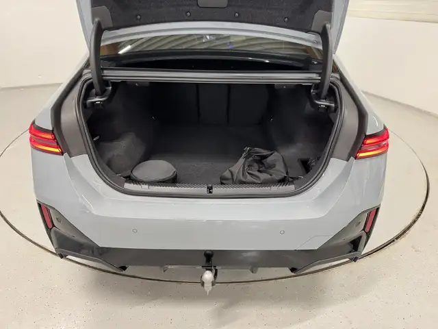 BMW 530 e xDrive *M-Sportpaket Pro* Ansicht 16