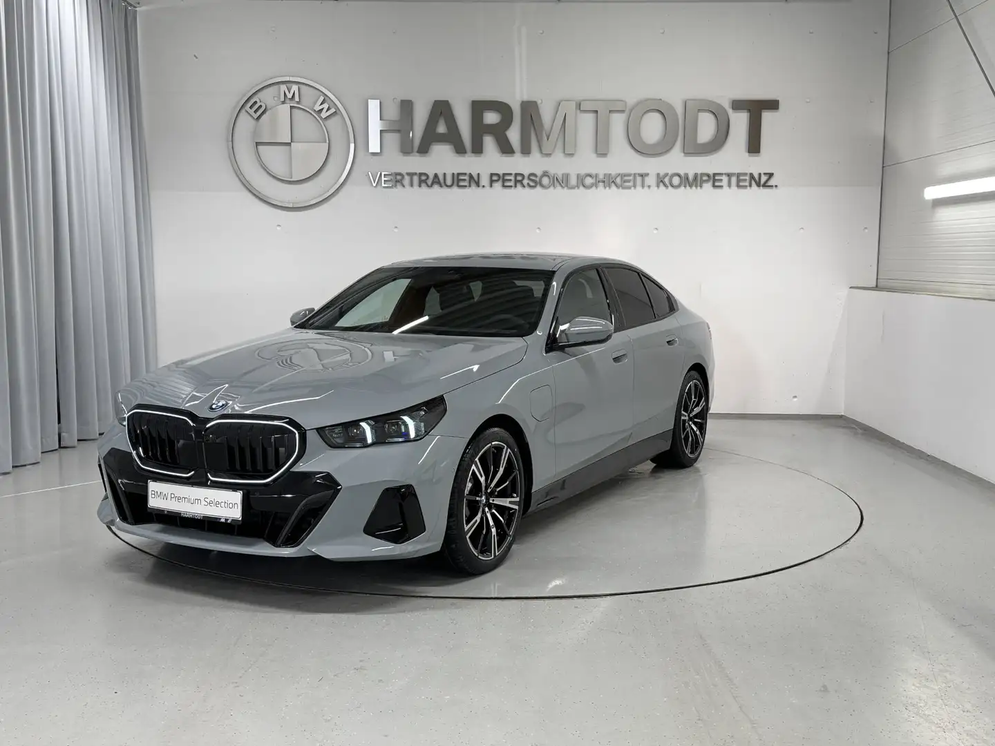 BMW 530 e xDrive *M-Sportpaket Pro* Grau - 2