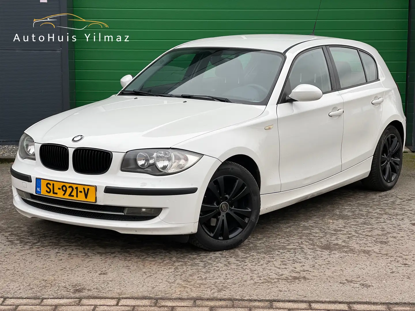 BMW 116 116i 5 DR 2009 Wit | Onderhoudsboekje | Airco | Wit - 1