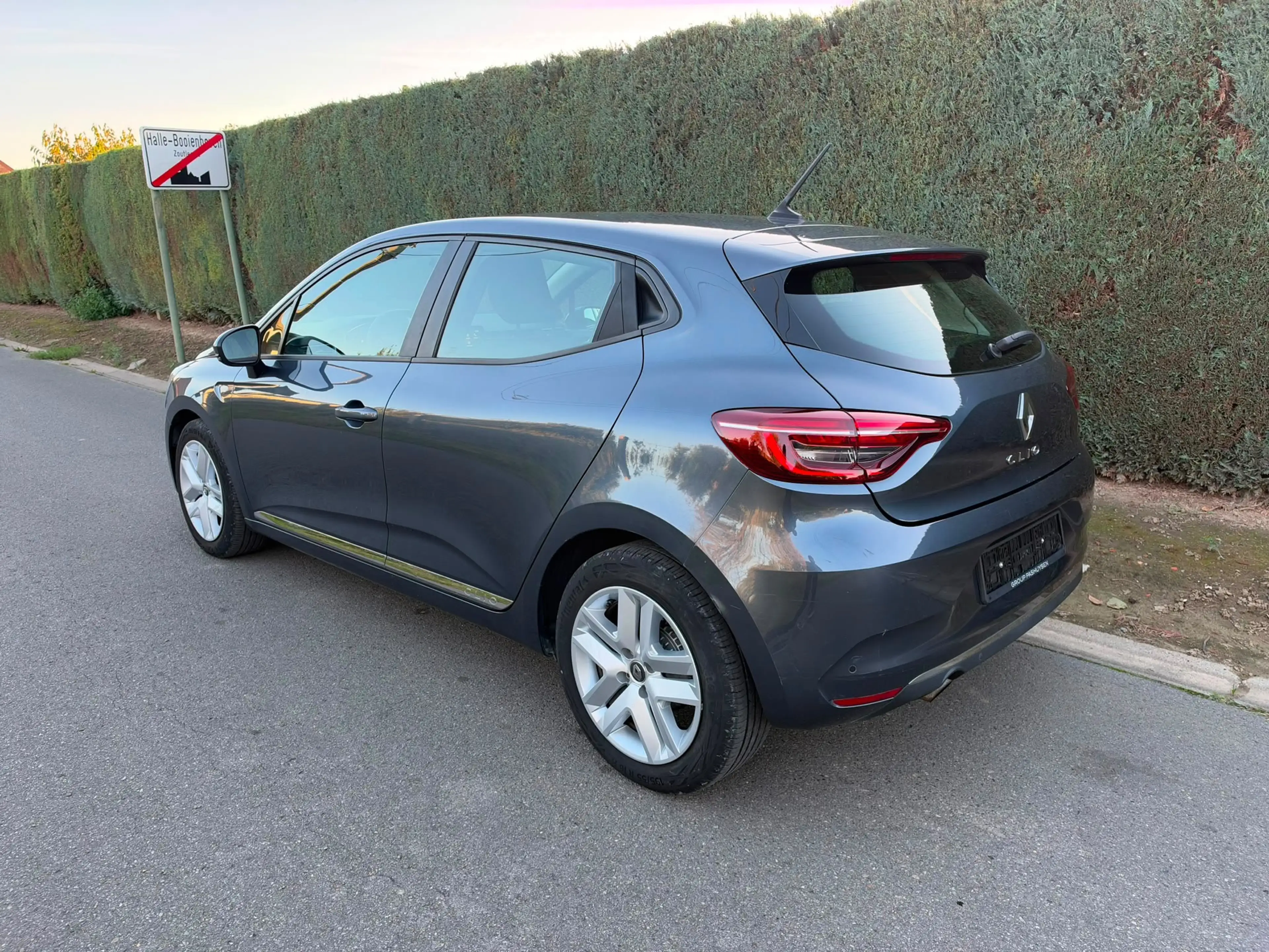 Renault Clio 19.000km | Navigatie | Led | Benzine | 1ste eigenaar | Garantie — photo 4