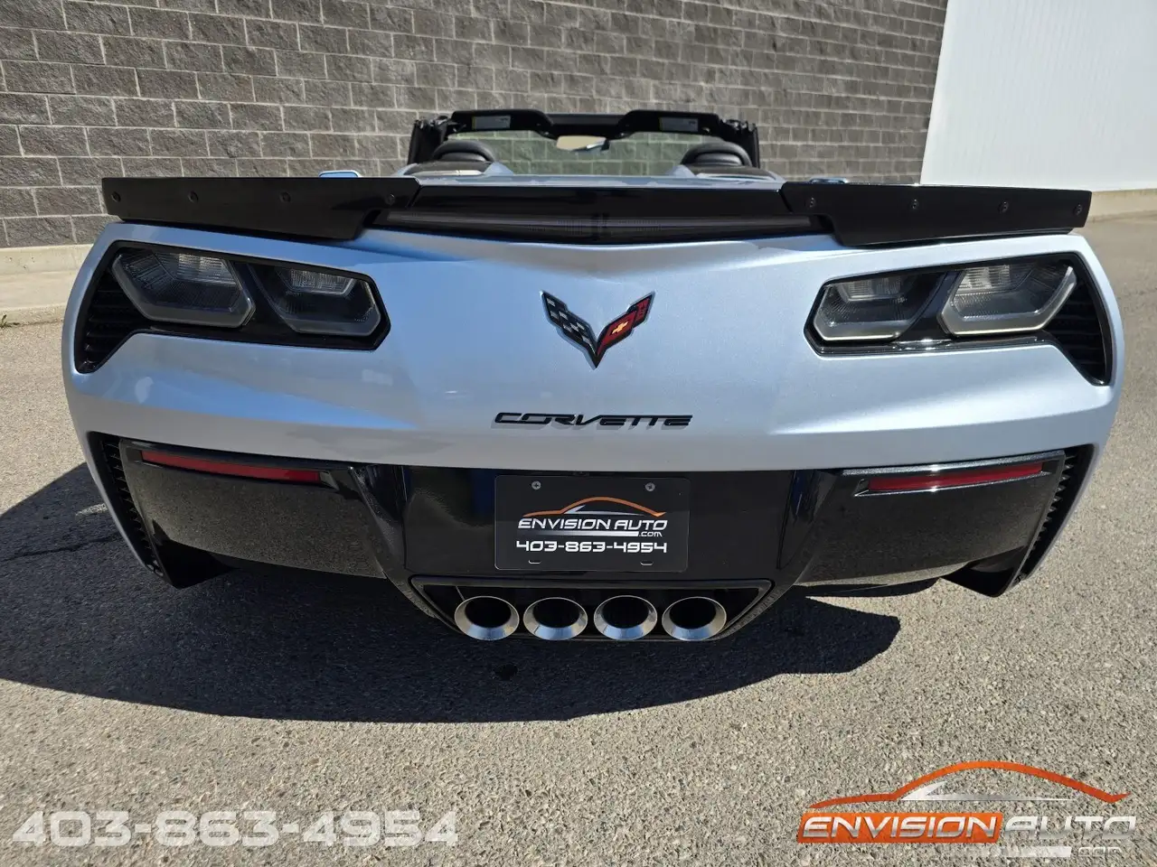 Chevrolet Corvette снимка Chevrolet Corvette