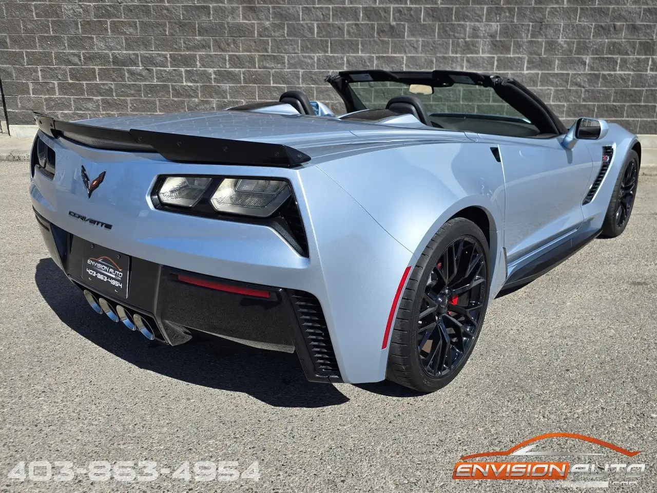 Chevrolet Corvette снимка Chevrolet Corvette