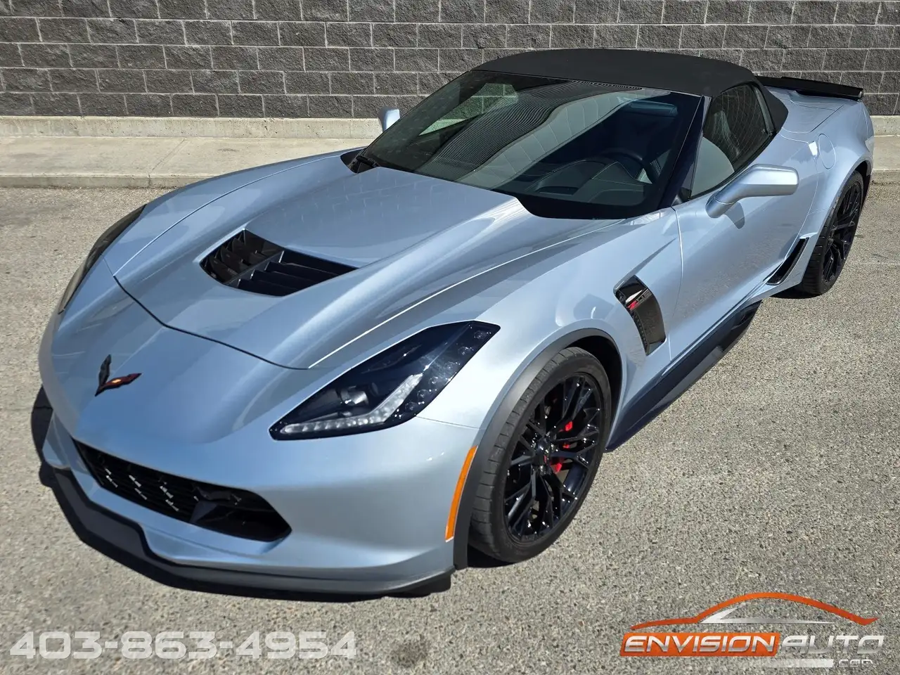 Chevrolet Corvette снимка Chevrolet Corvette