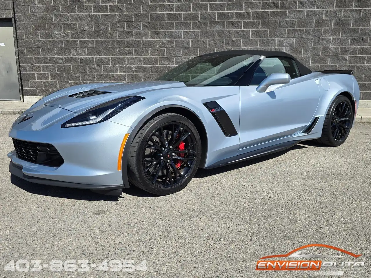 Chevrolet Corvette снимка Chevrolet Corvette