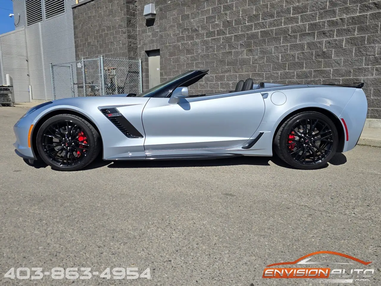Chevrolet Corvette снимка Chevrolet Corvette