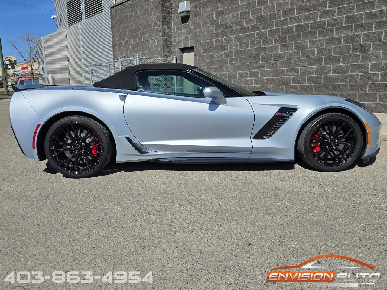 Chevrolet Corvette снимка Chevrolet Corvette