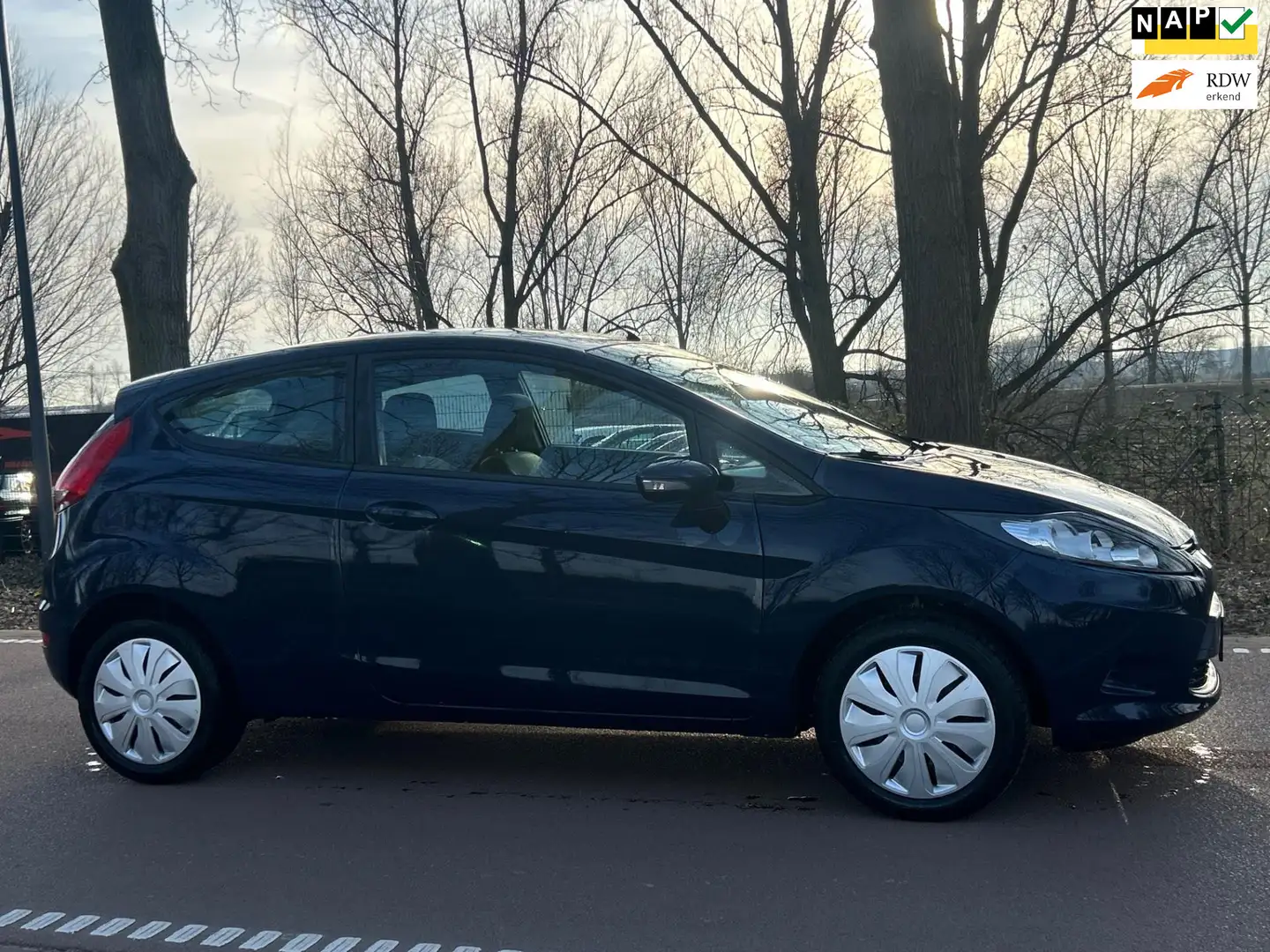 Ford Fiesta 1.25 Trend AIRCO!APK!ZUING!KOOPJE! Azul - 1