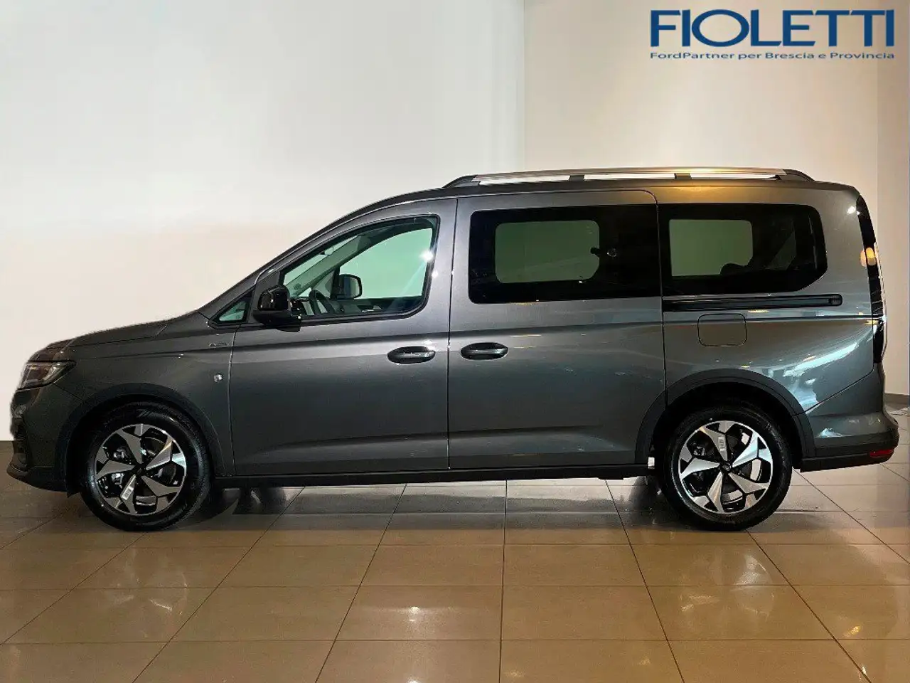 Ford Tourneo Connect 2026