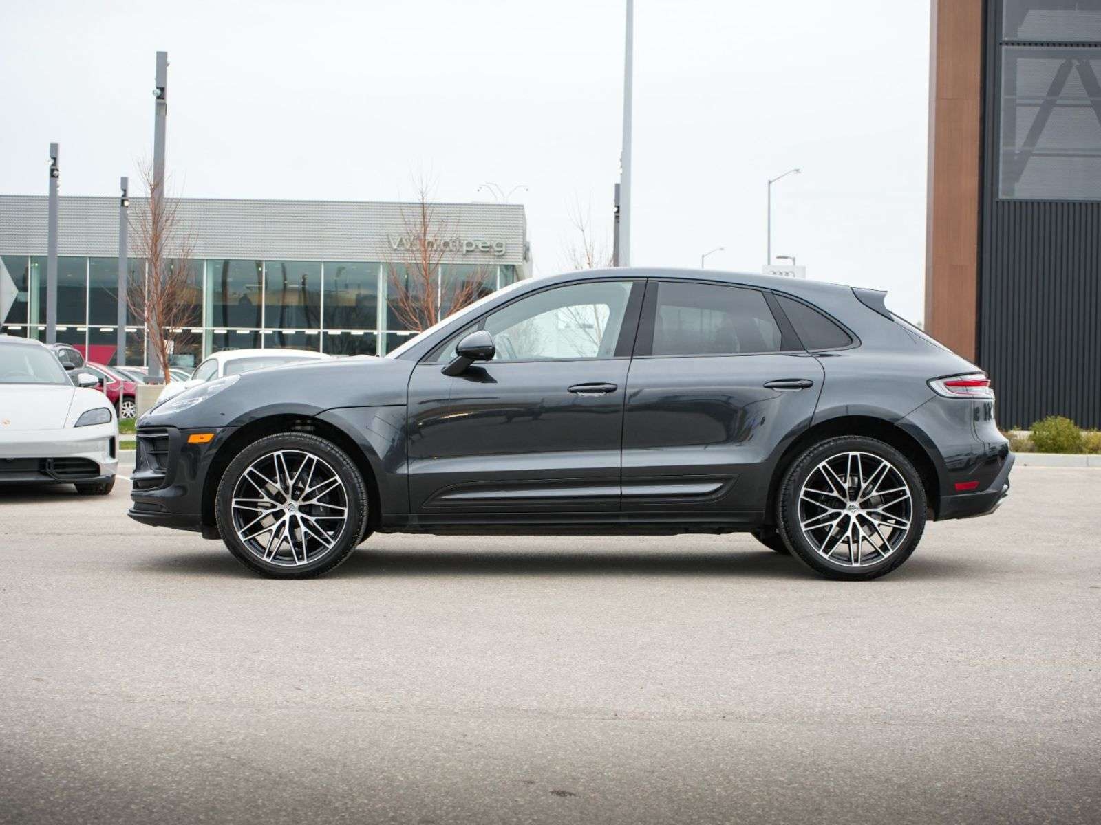 2024 Porsche Macan CPO w/Warranty/Premium Plus/Bose Sound/360 Cam/Coo alt 4