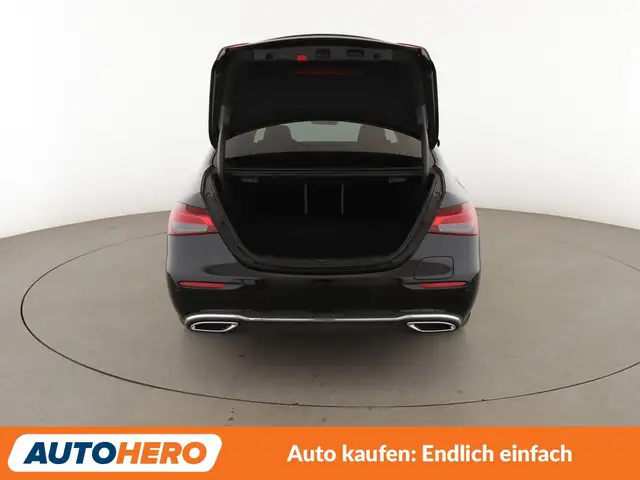 Mercedes-Benz E-Class view 16